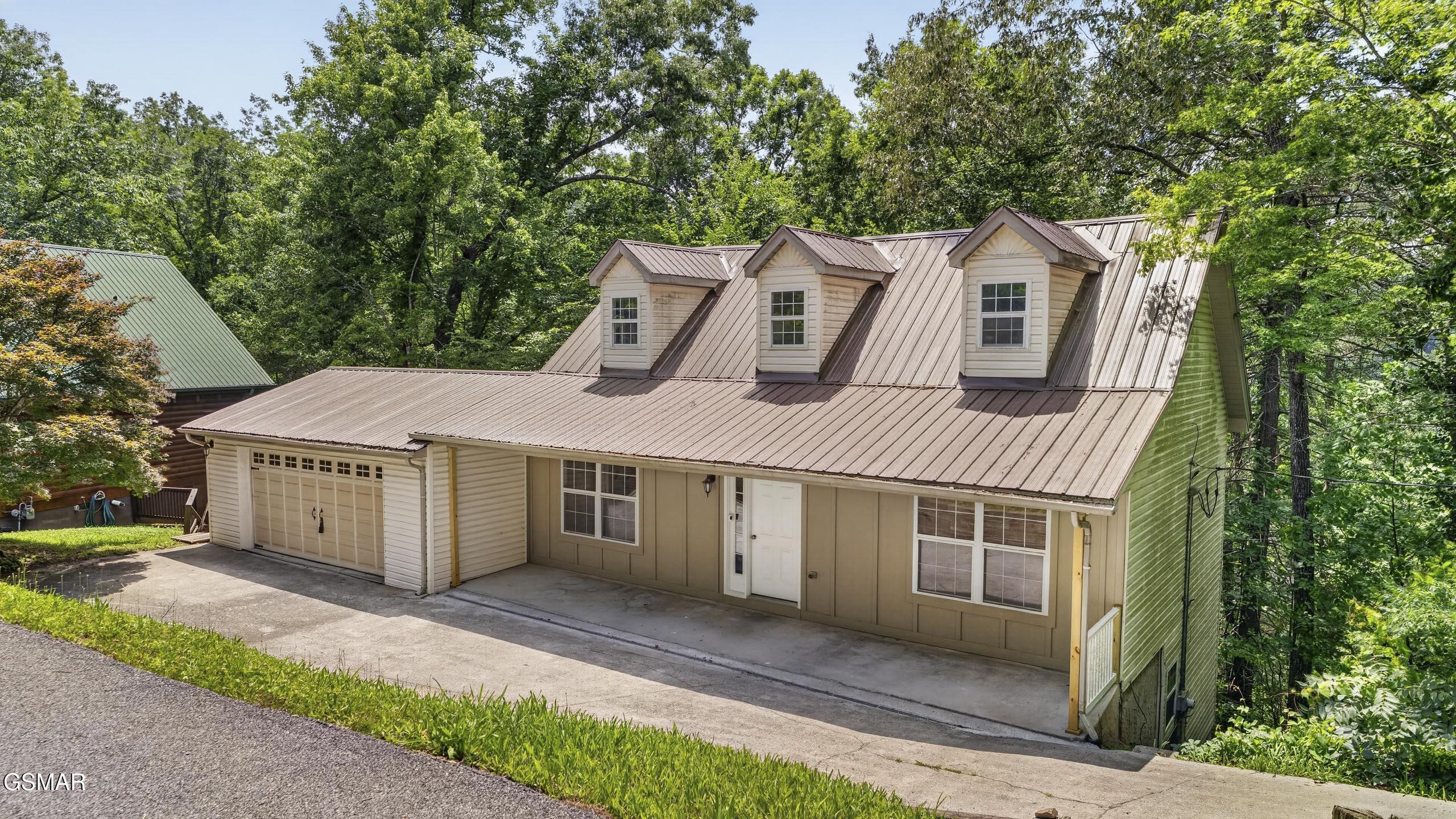 644 Monte Wood Circle Pigeon Forge TN 37863