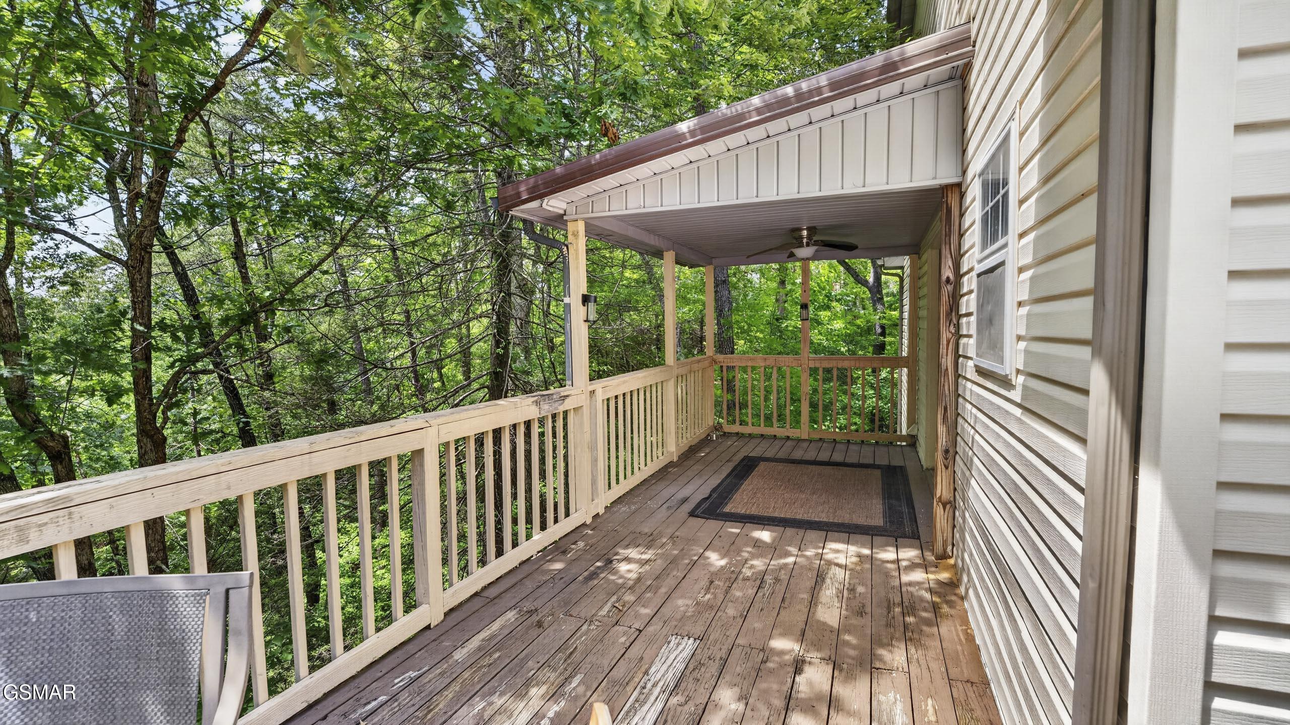 644 Monte Wood Circle Pigeon Forge TN 37863