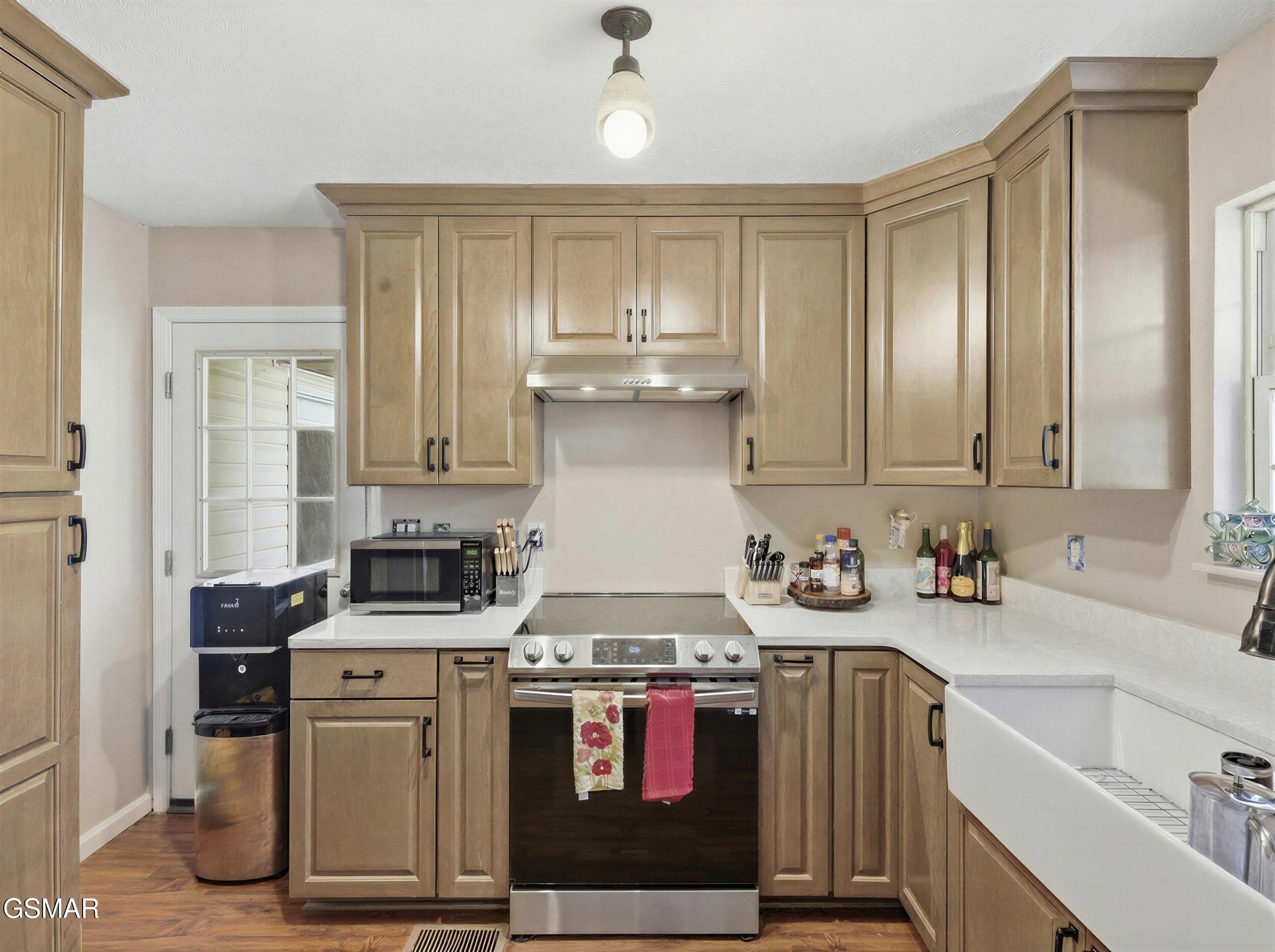 644 Monte Wood Circle Pigeon Forge TN 37863
