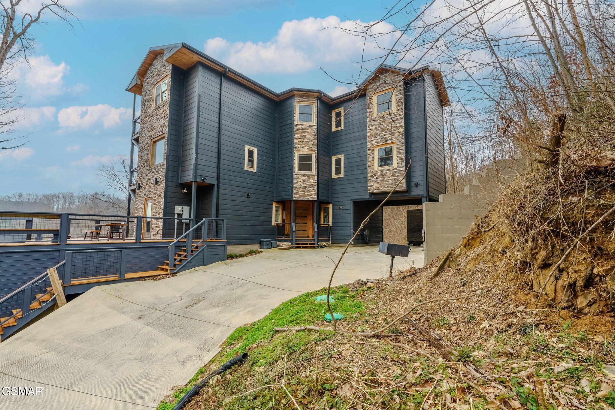 868 Cliff Branch Road Gatlinburg TN 37738