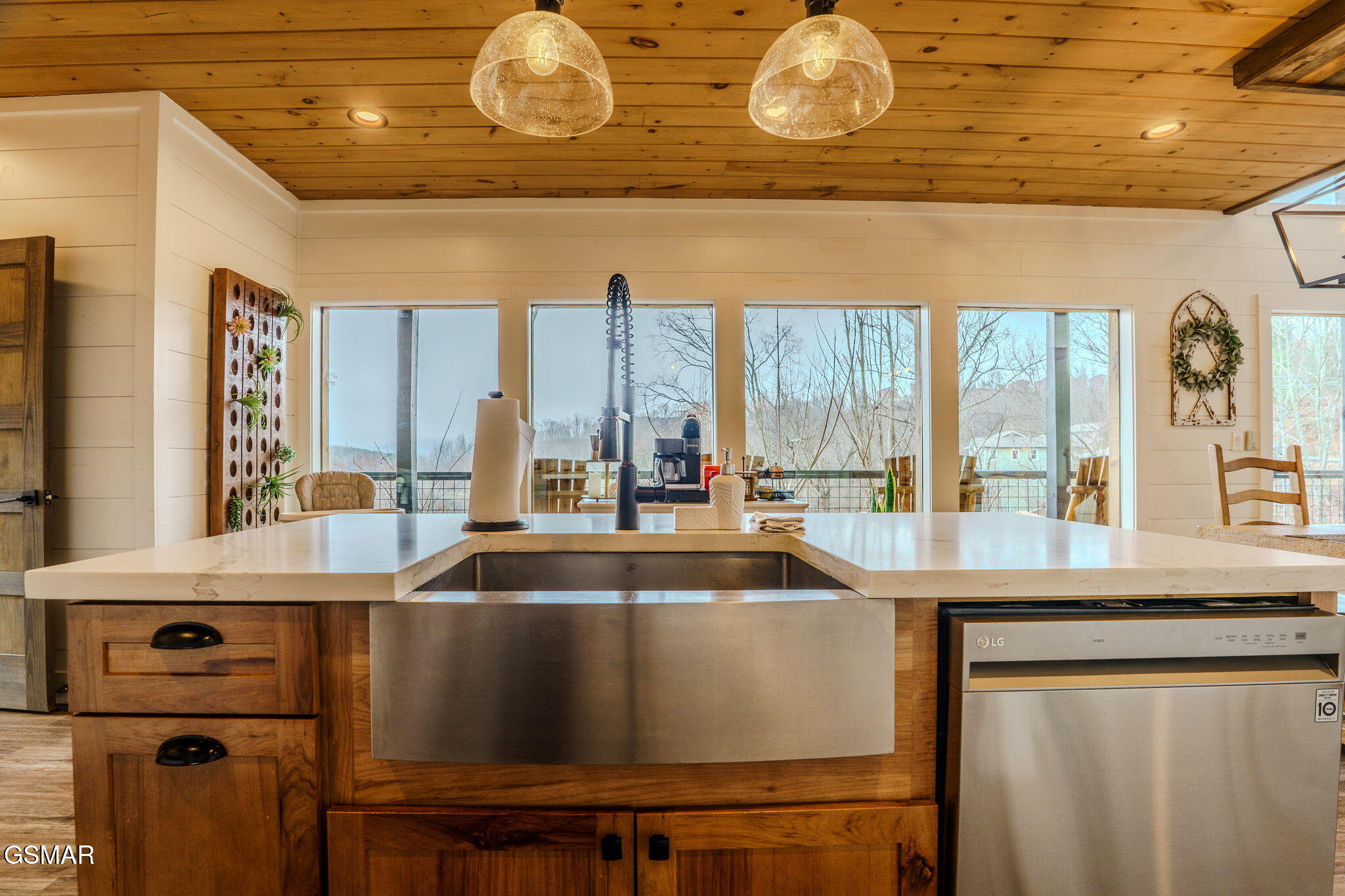 868 Cliff Branch Road Gatlinburg TN 37738