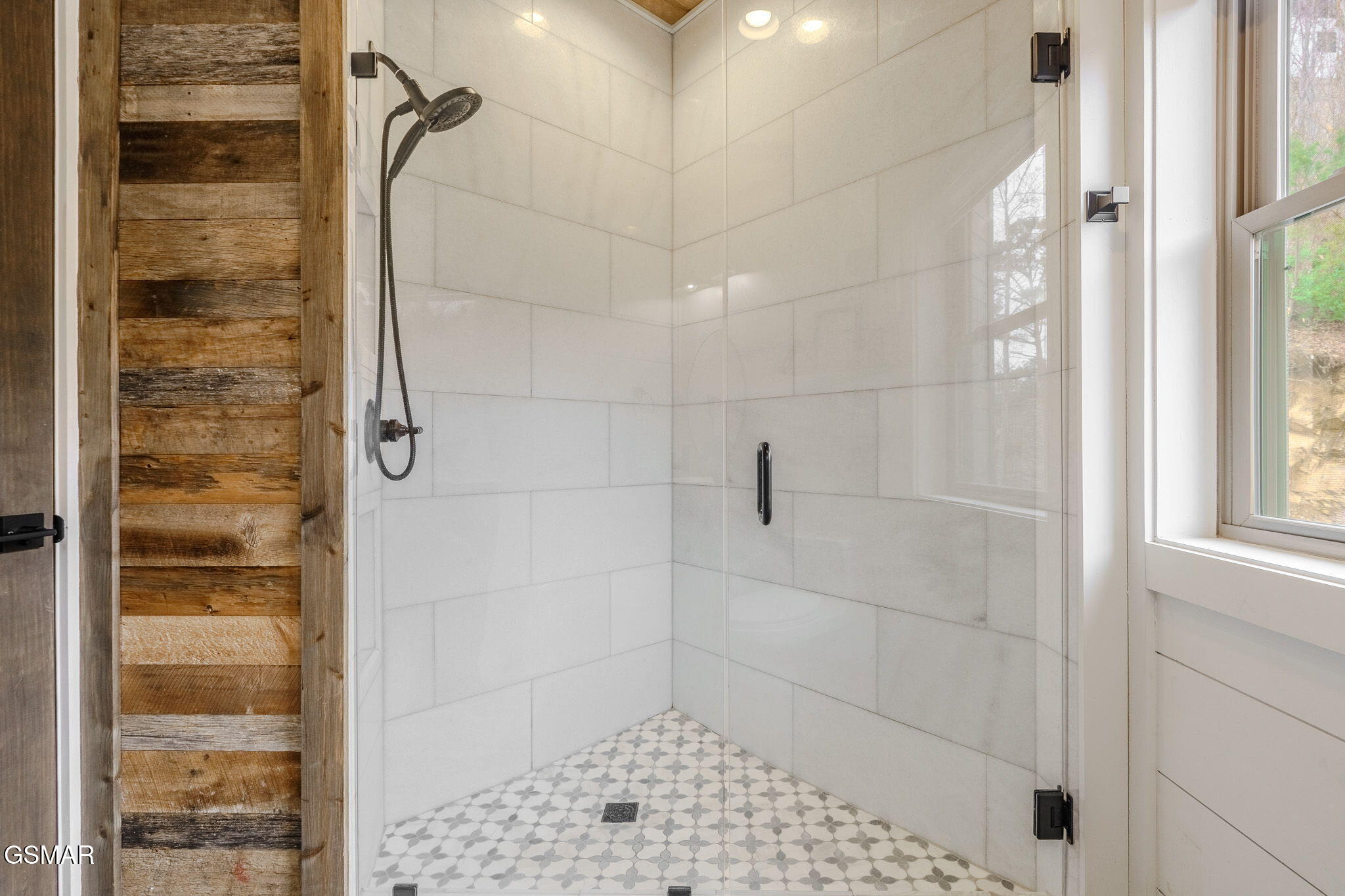 868 Cliff Branch Road Gatlinburg TN 37738