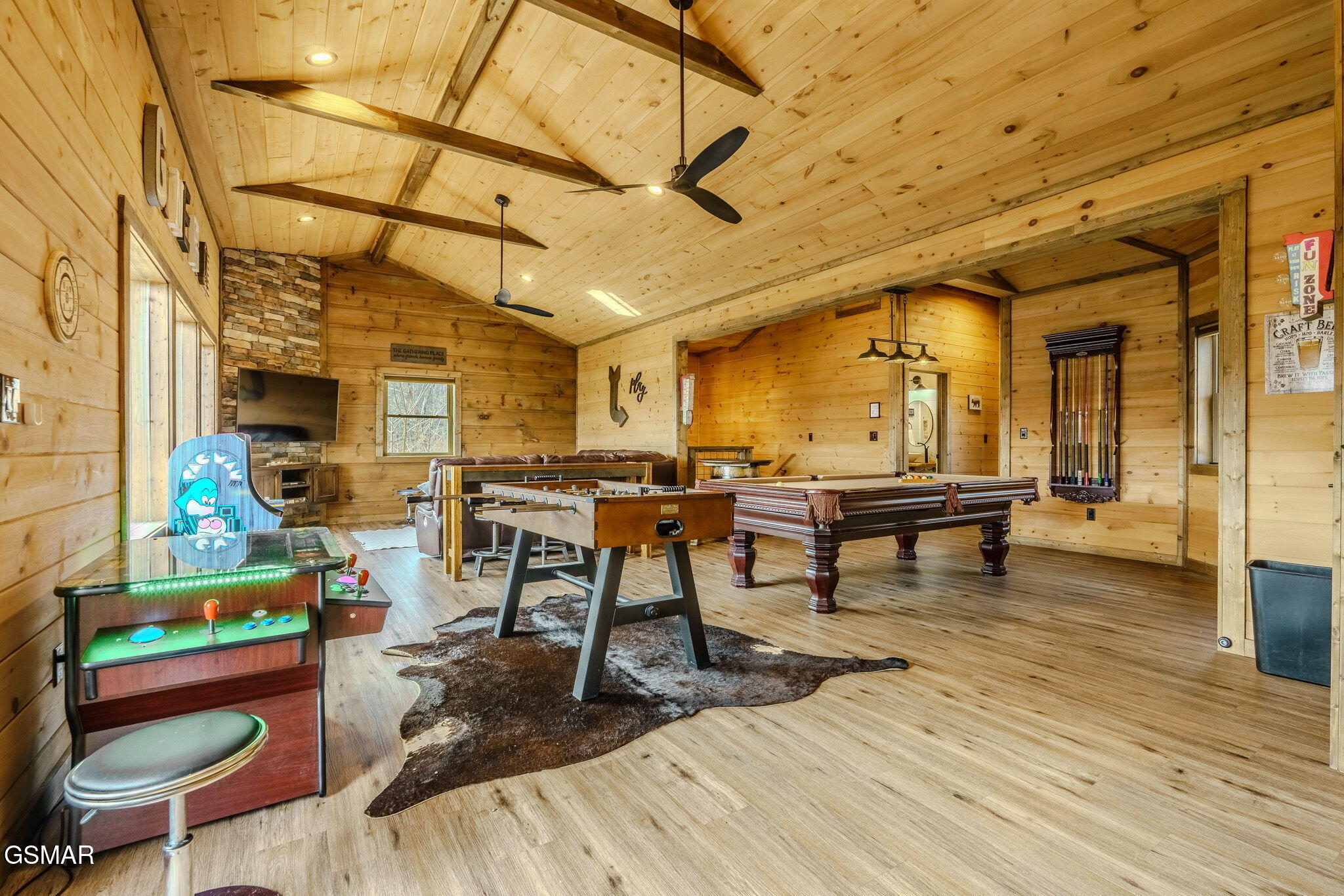 868 Cliff Branch Road Gatlinburg TN 37738