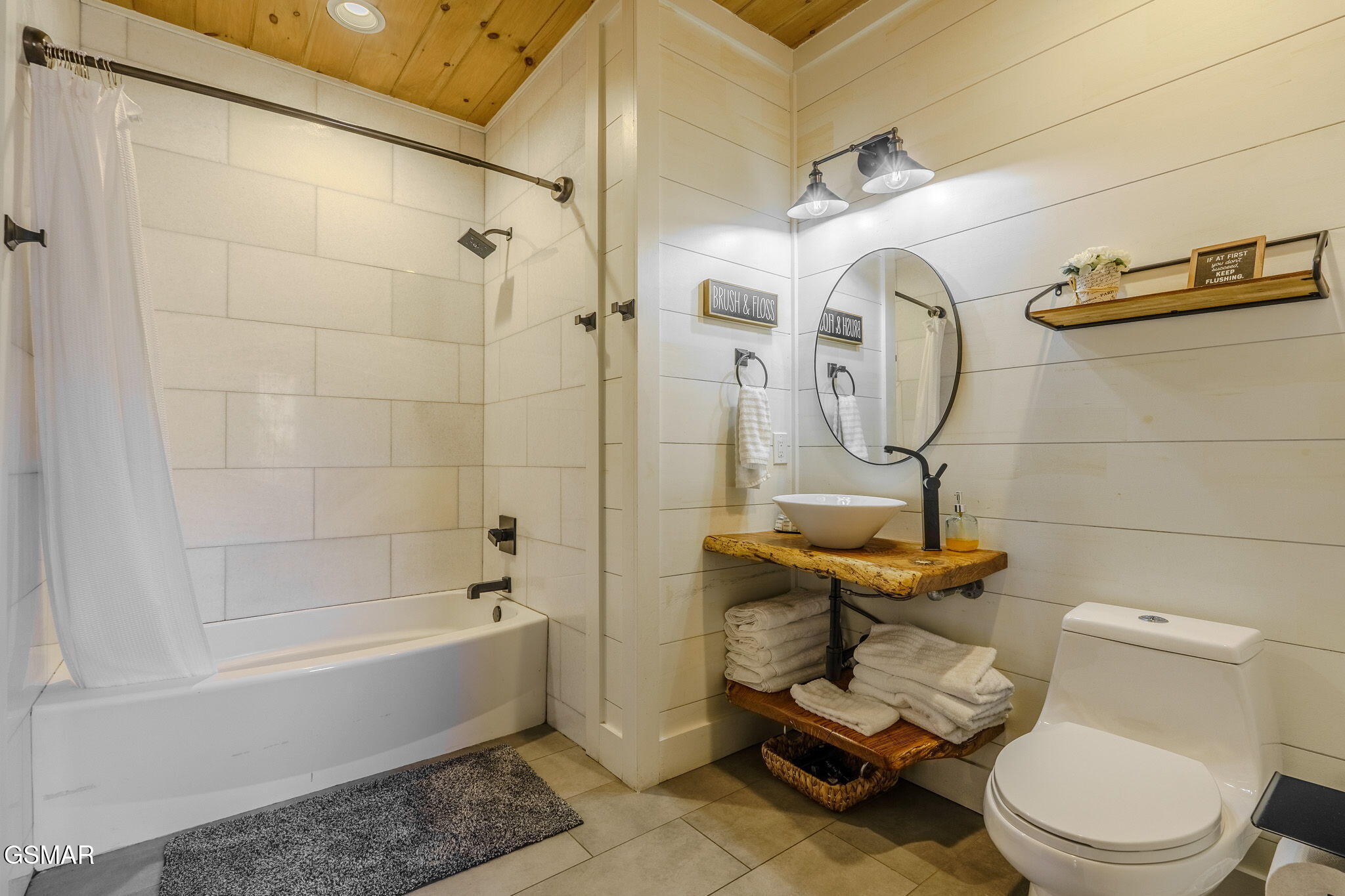 868 Cliff Branch Road Gatlinburg TN 37738