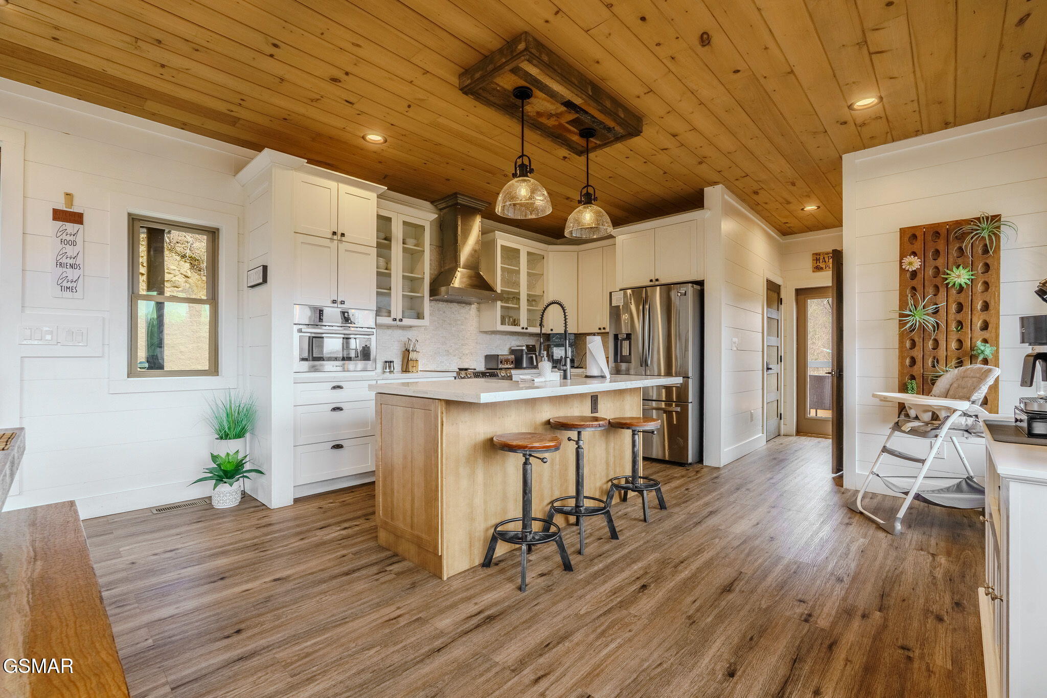 868 Cliff Branch Road Gatlinburg TN 37738