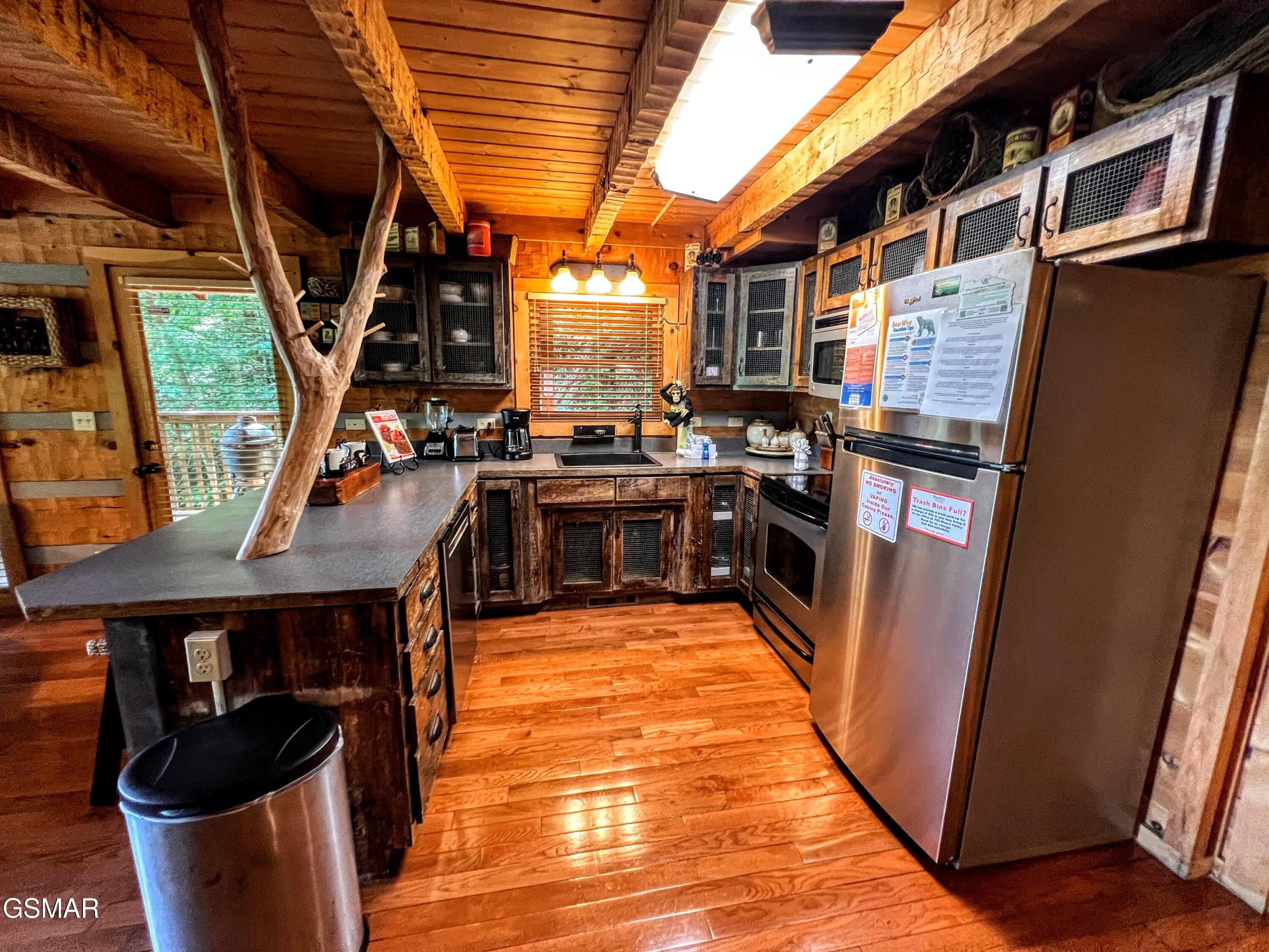 1625 Bluff Ridge Road Sevierville TN 37876