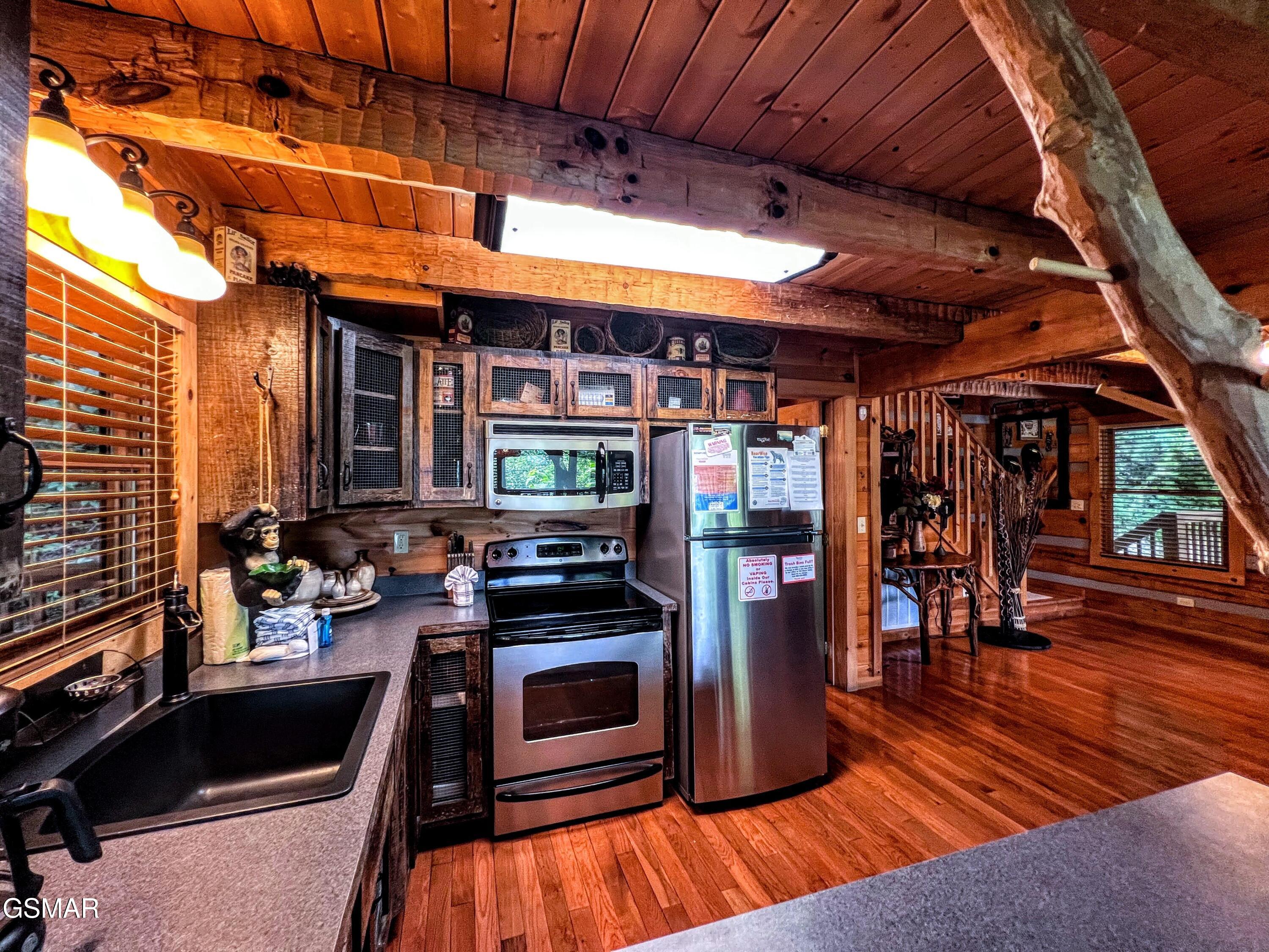 1625 Bluff Ridge Road Sevierville TN 37876