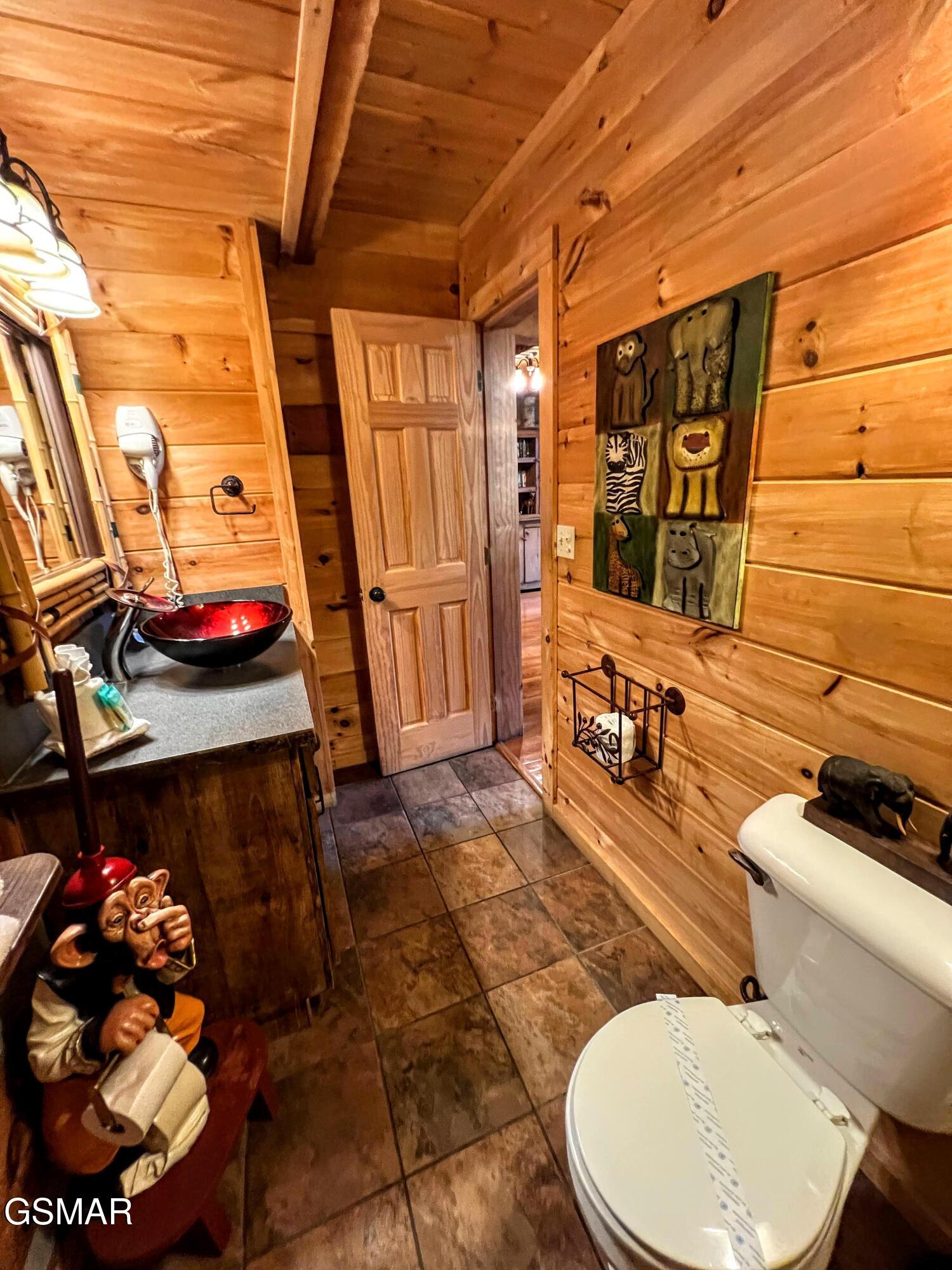 1625 Bluff Ridge Road Sevierville TN 37876
