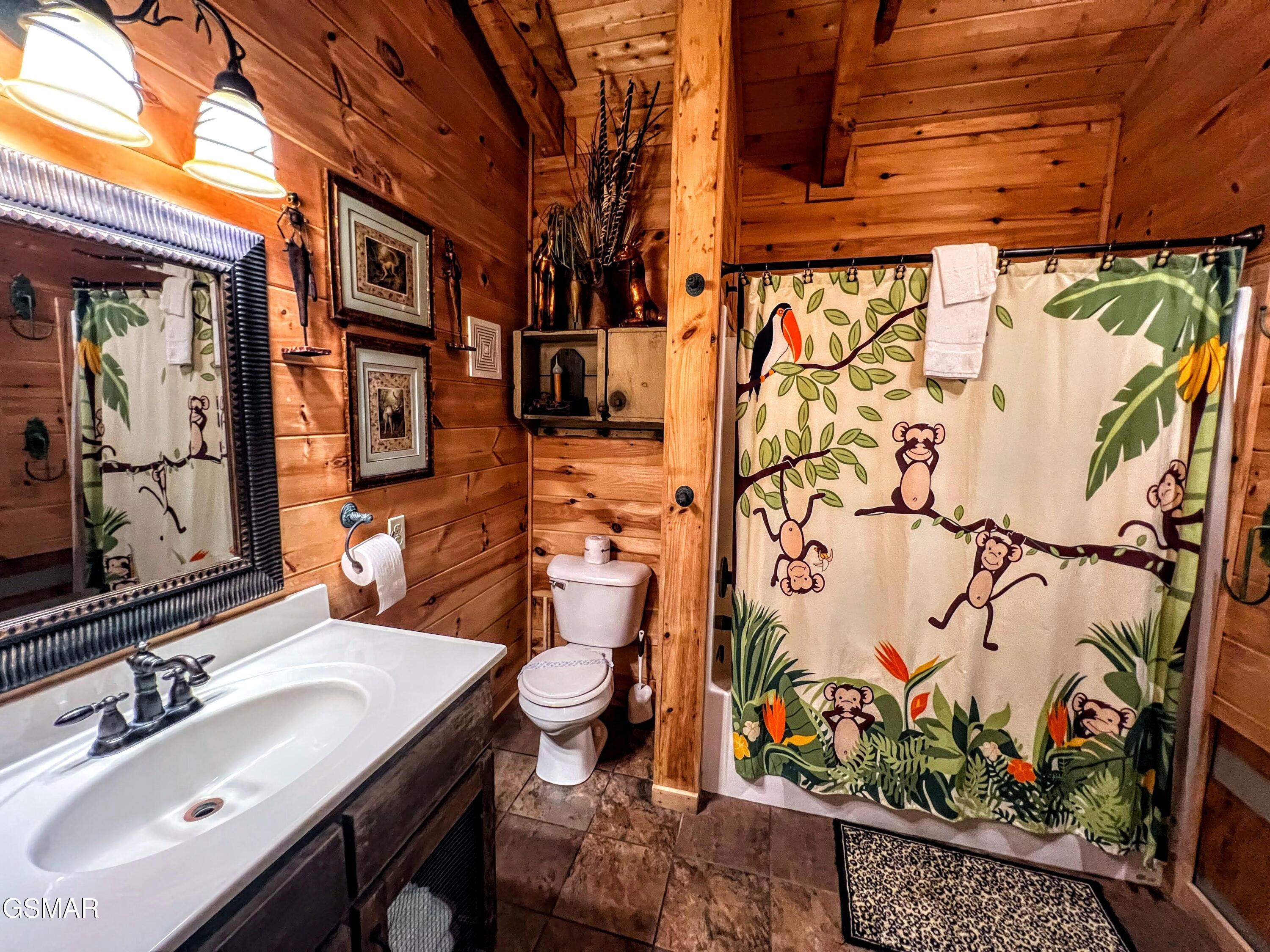 1625 Bluff Ridge Road Sevierville TN 37876