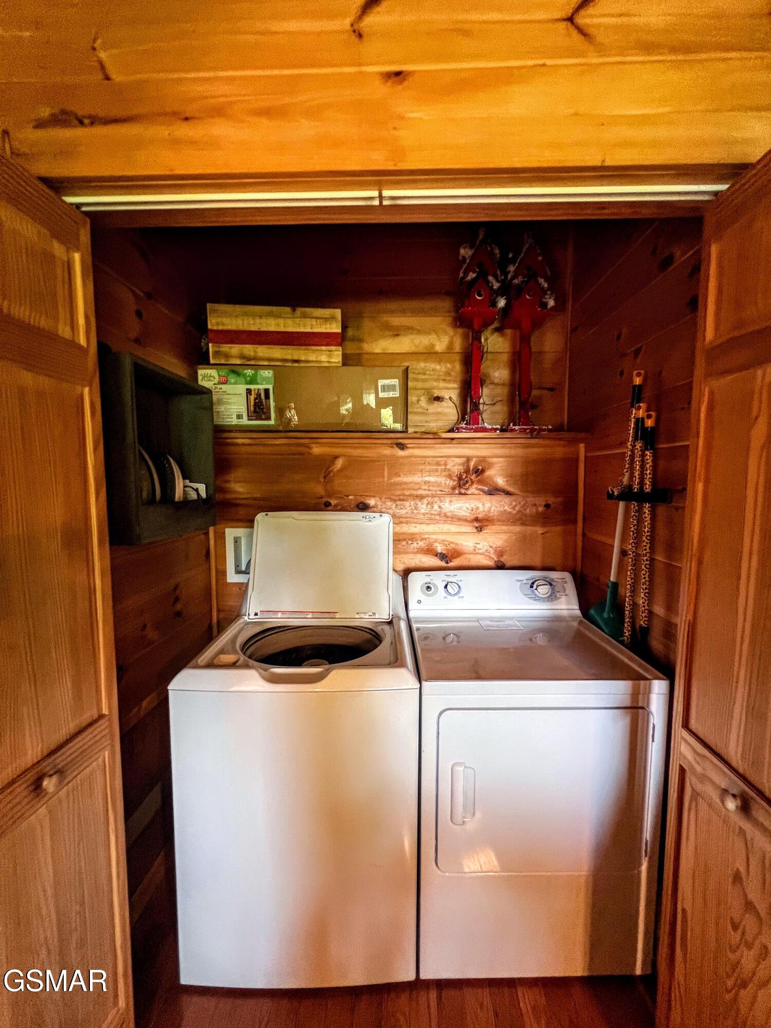 1625 Bluff Ridge Road Sevierville TN 37876