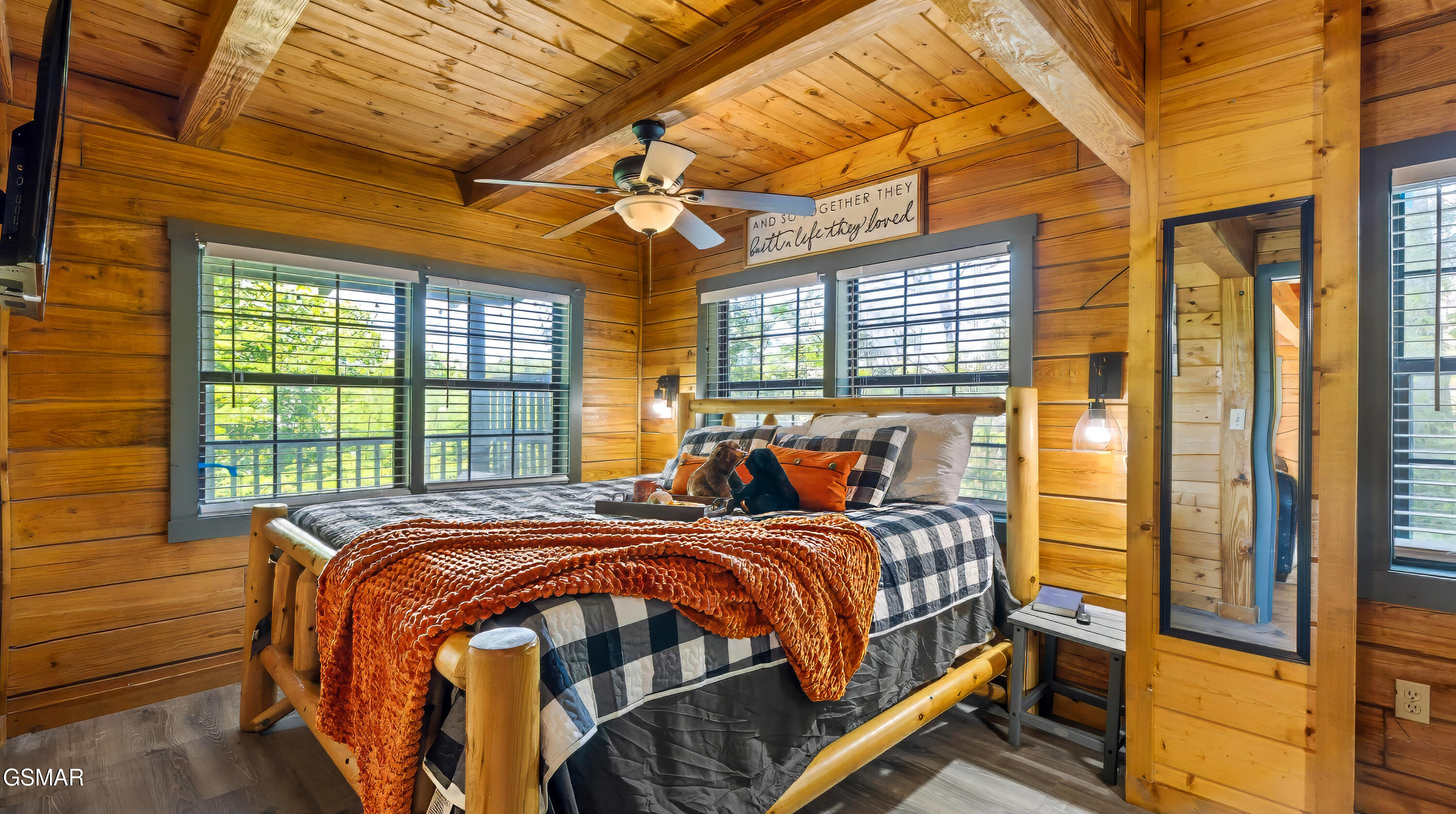 1727 Oakridge View Lane Sevierville TN 37876