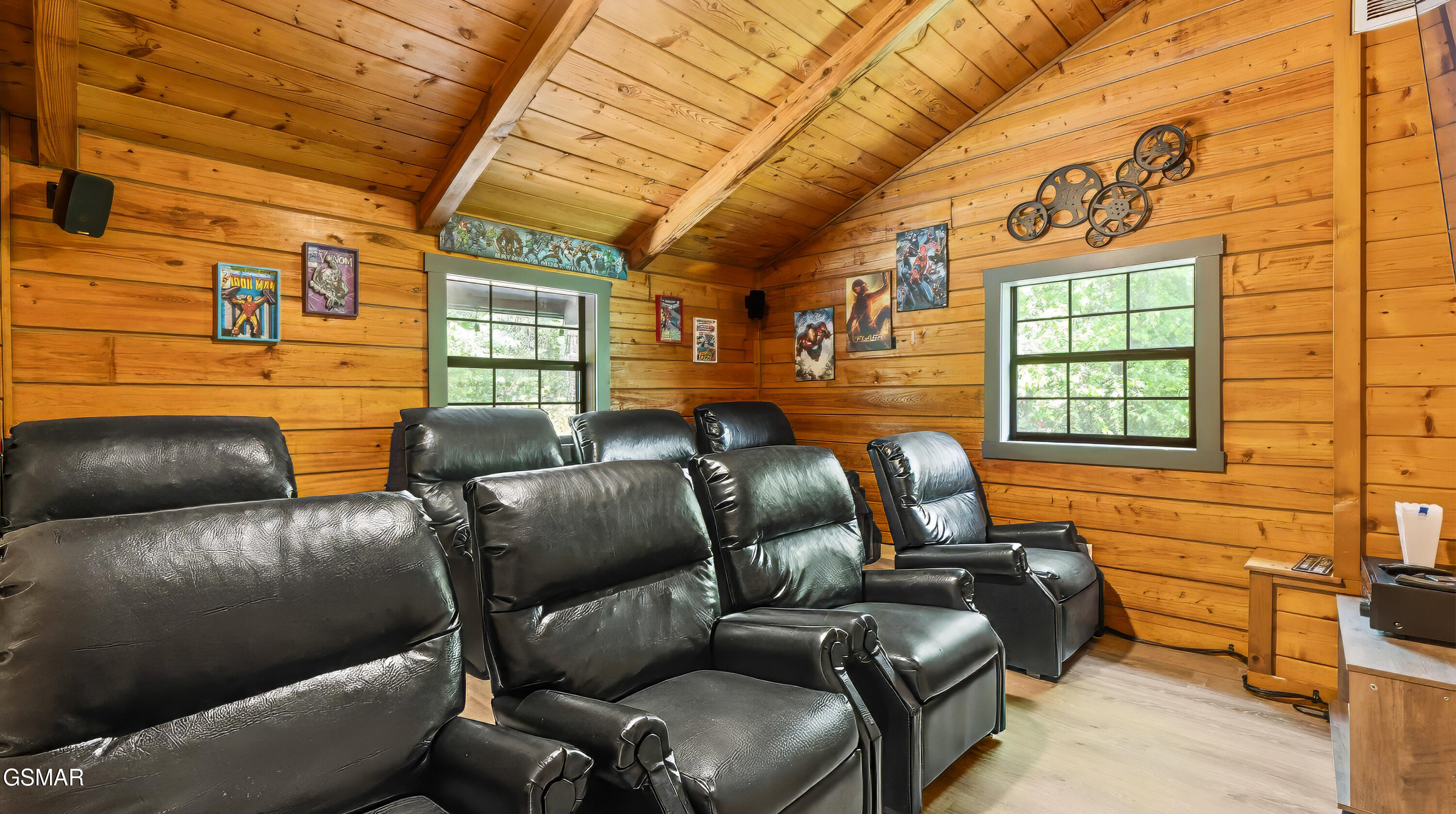 1727 Oakridge View Lane Sevierville TN 37876