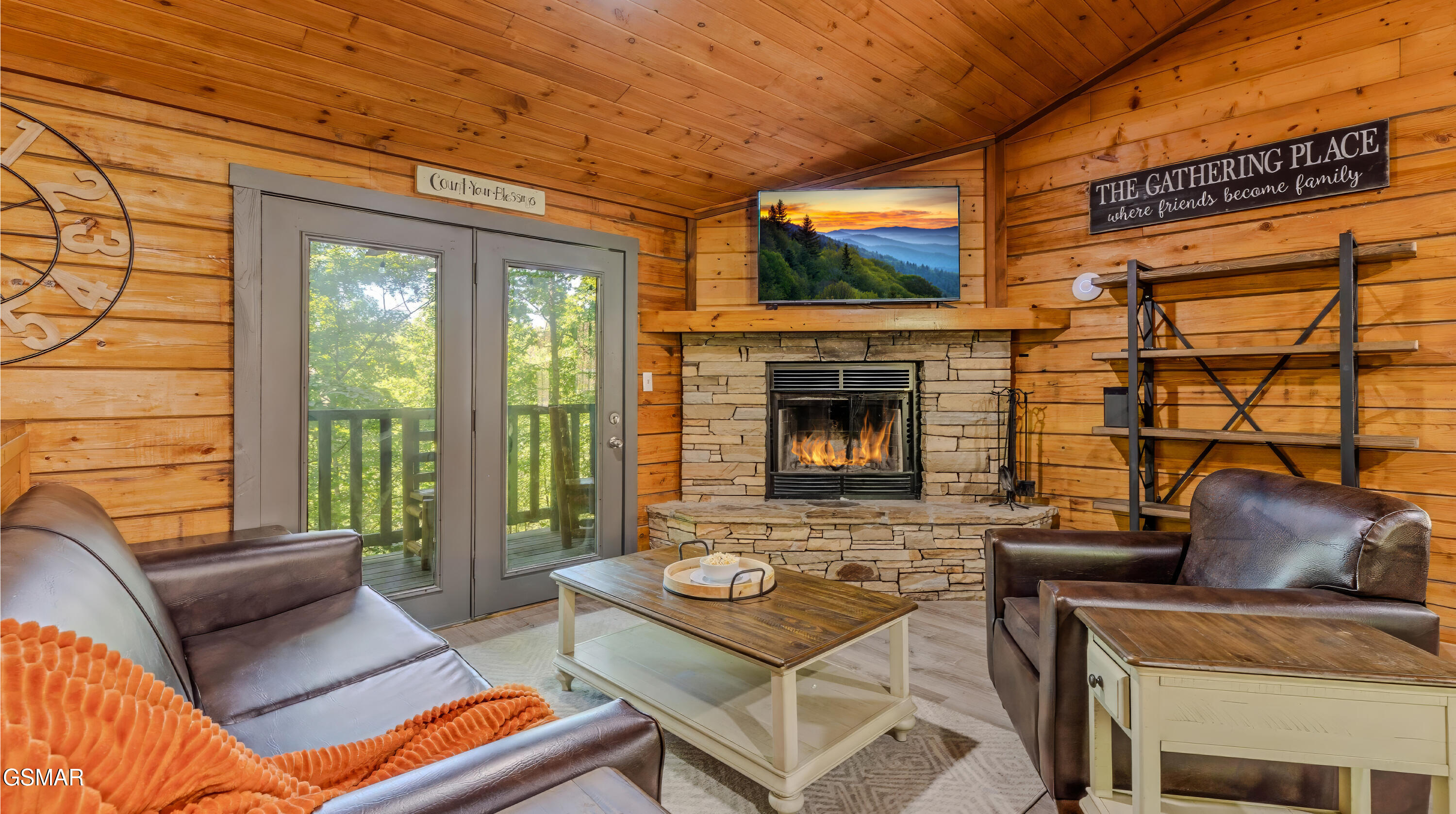 1727 Oakridge View Lane Sevierville TN 37876