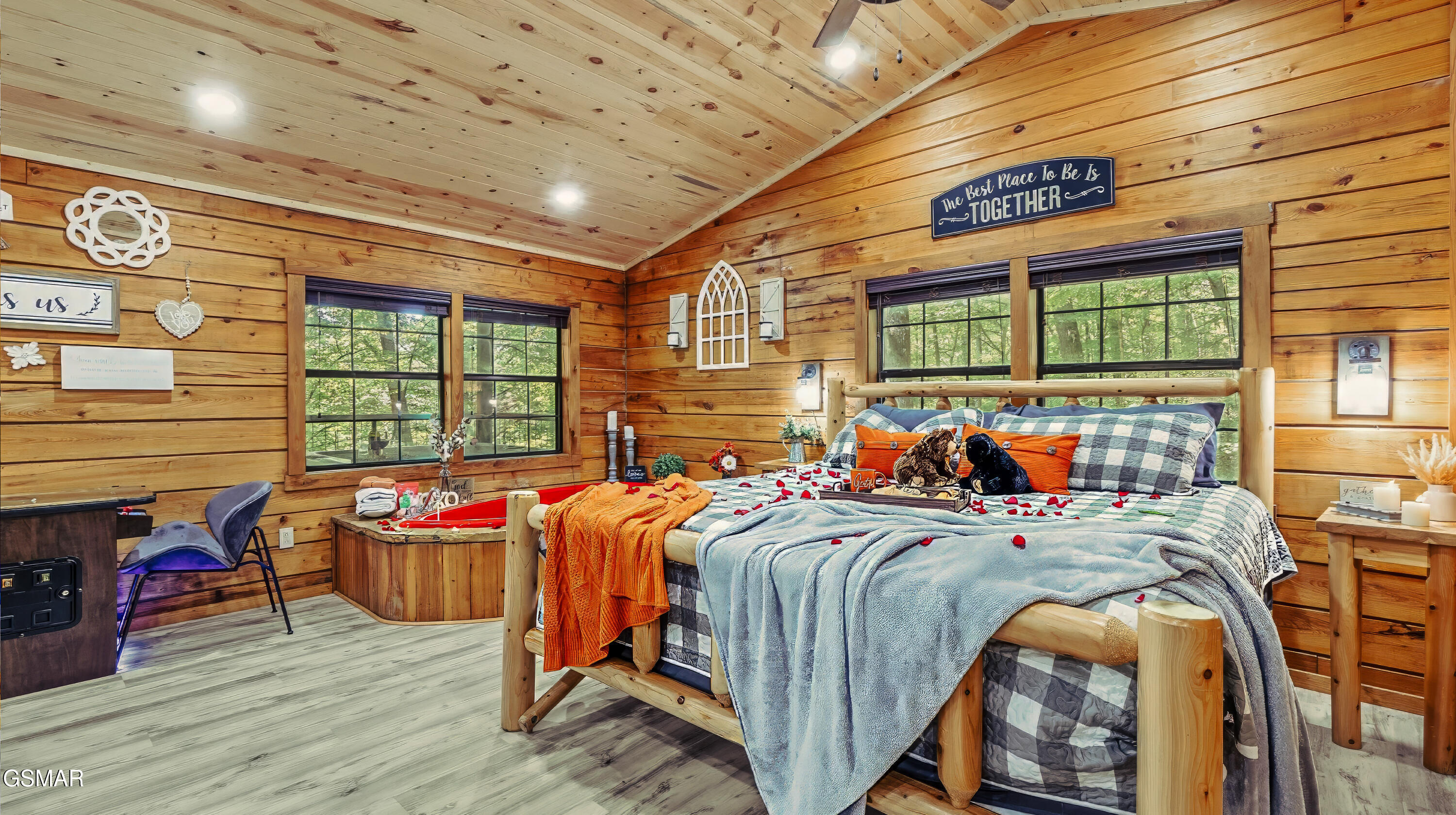 1727 Oakridge View Lane Sevierville TN 37876