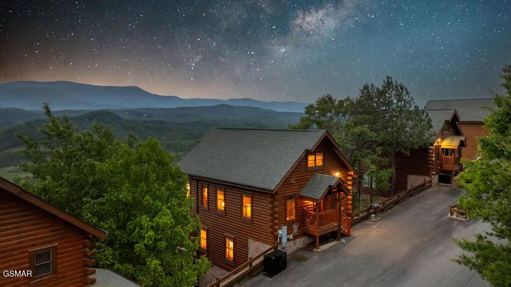 2971 Legacy Vista Drive Sevierville TN 37876