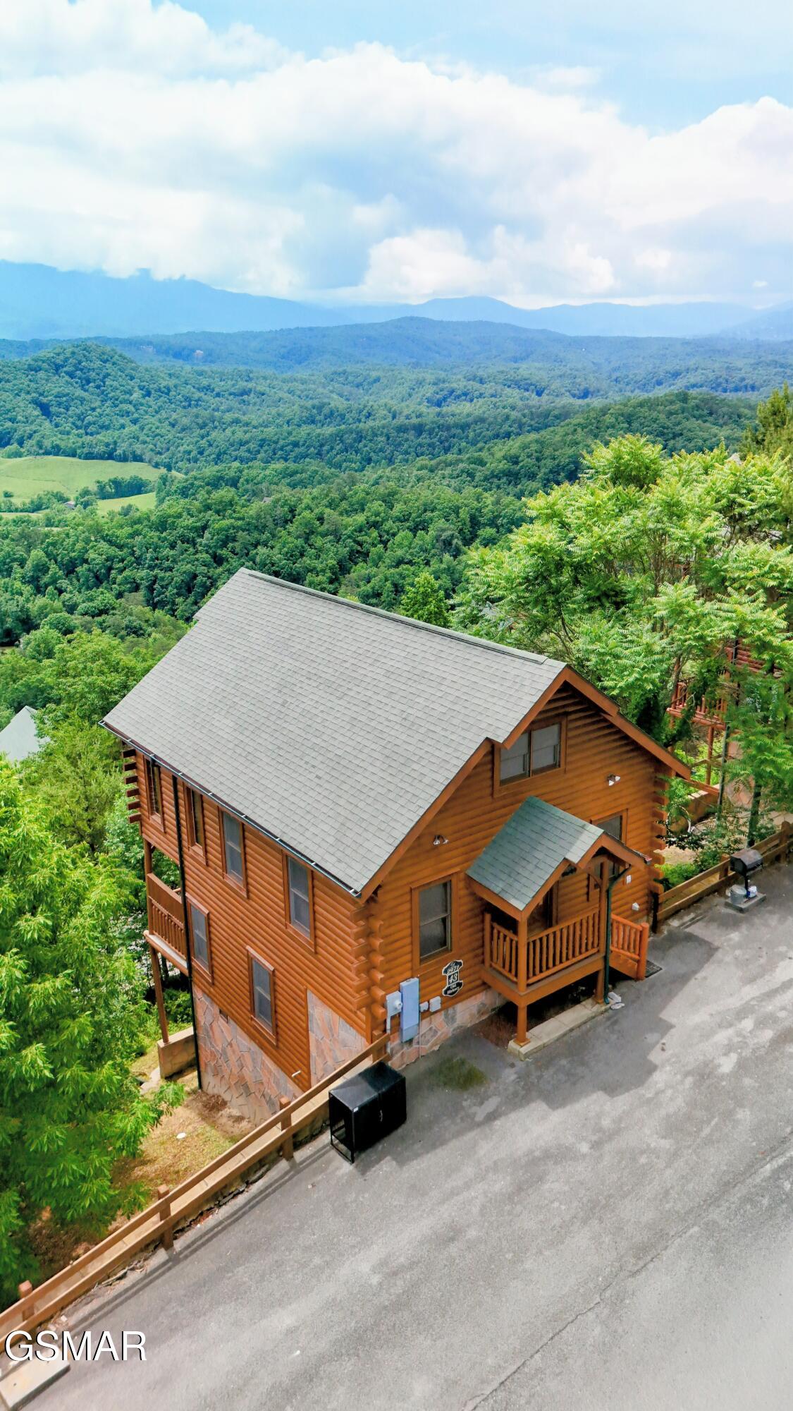 2971 Legacy Vista Drive Sevierville TN 37876
