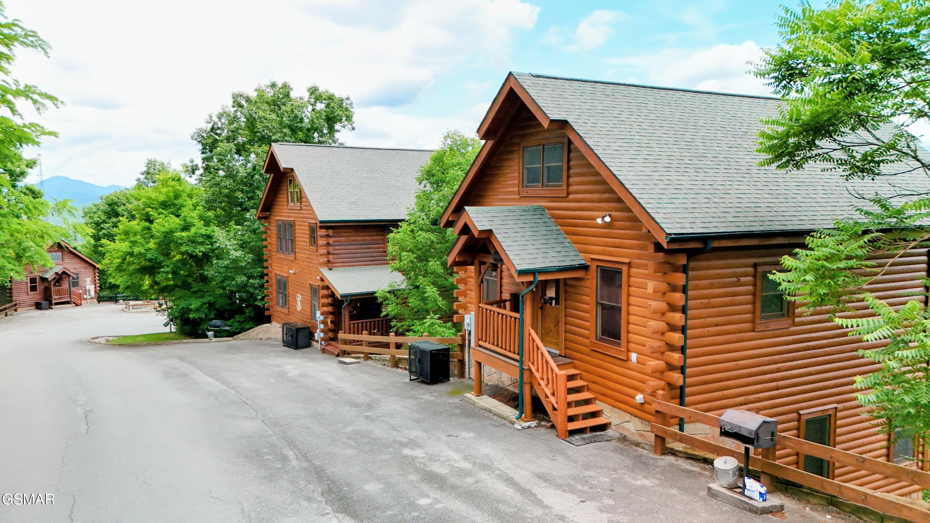2971 Legacy Vista Drive Sevierville TN 37876