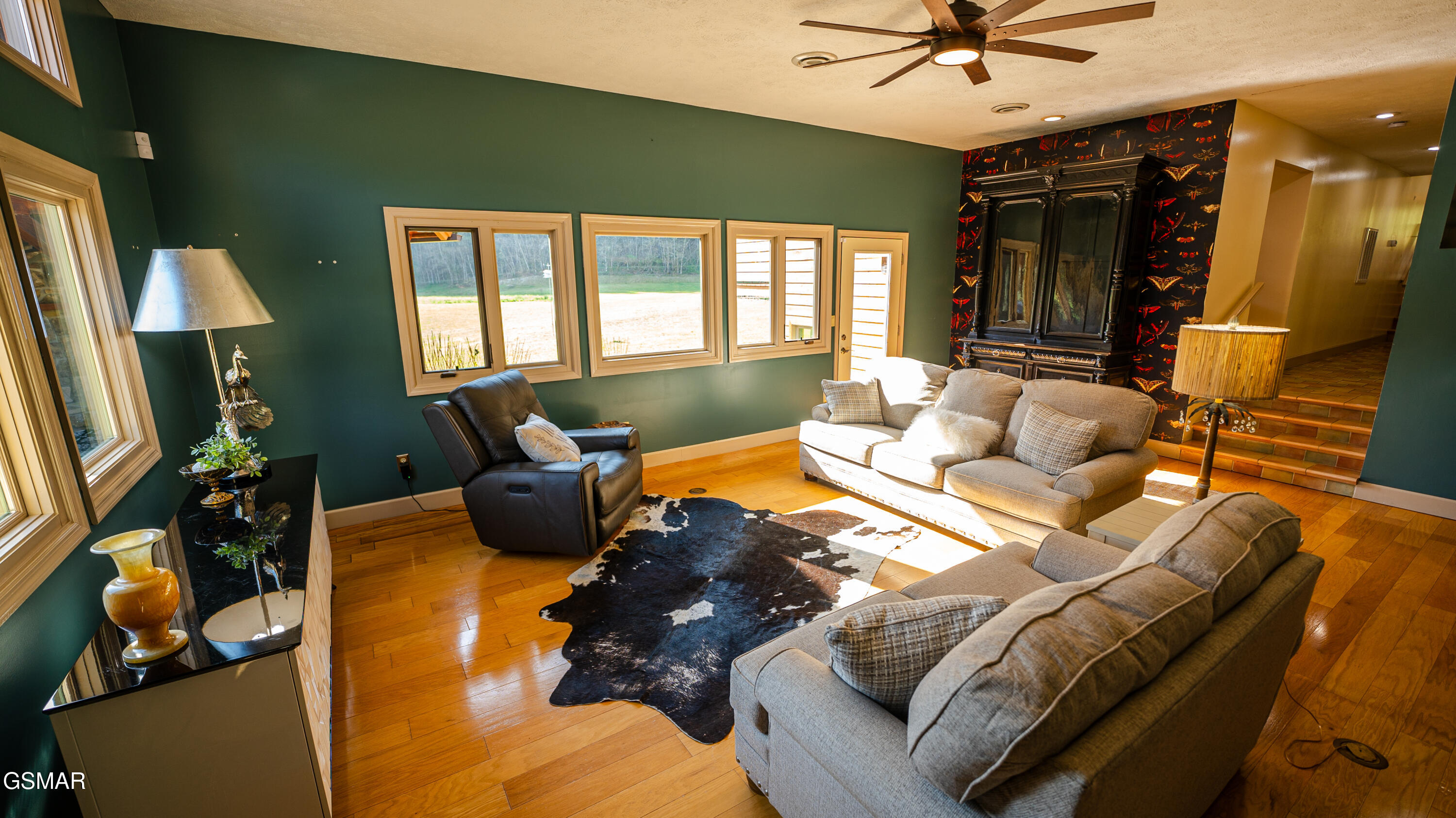 4242 Pearl Valley Road Sevierville TN 37876