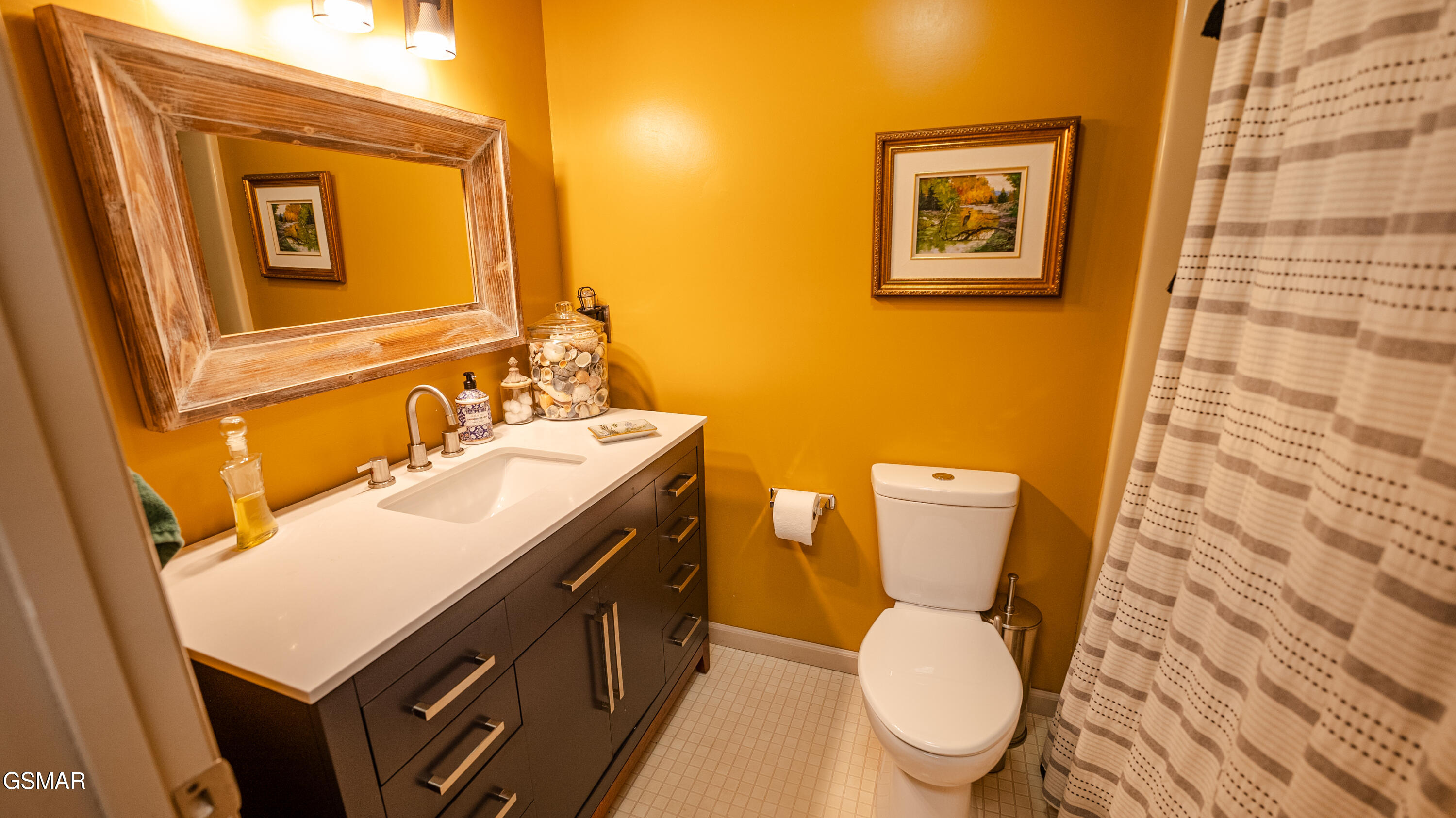 4242 Pearl Valley Road Sevierville TN 37876