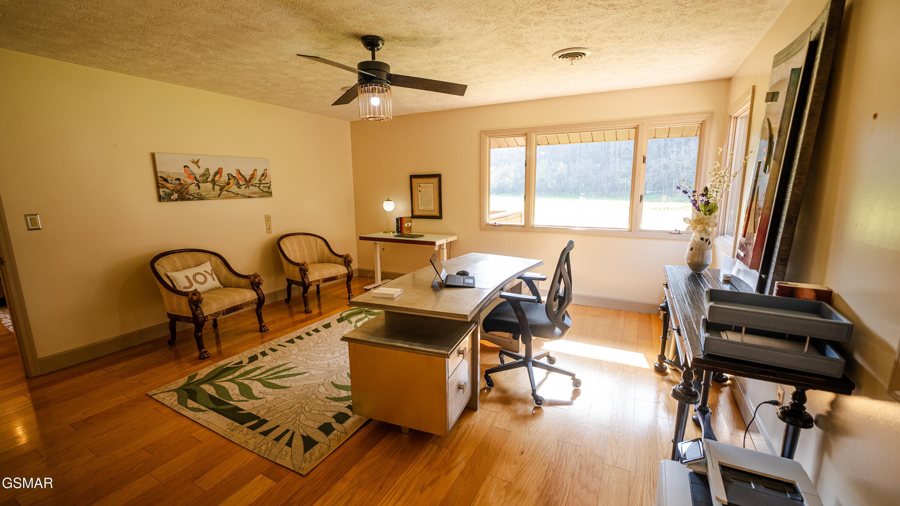 4242 Pearl Valley Road Sevierville TN 37876