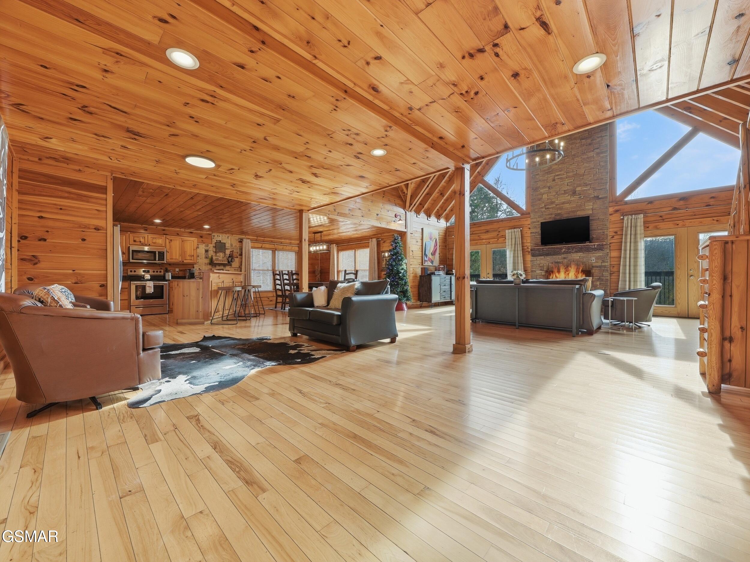 2336 Breezy Road Sevierville TN 37876