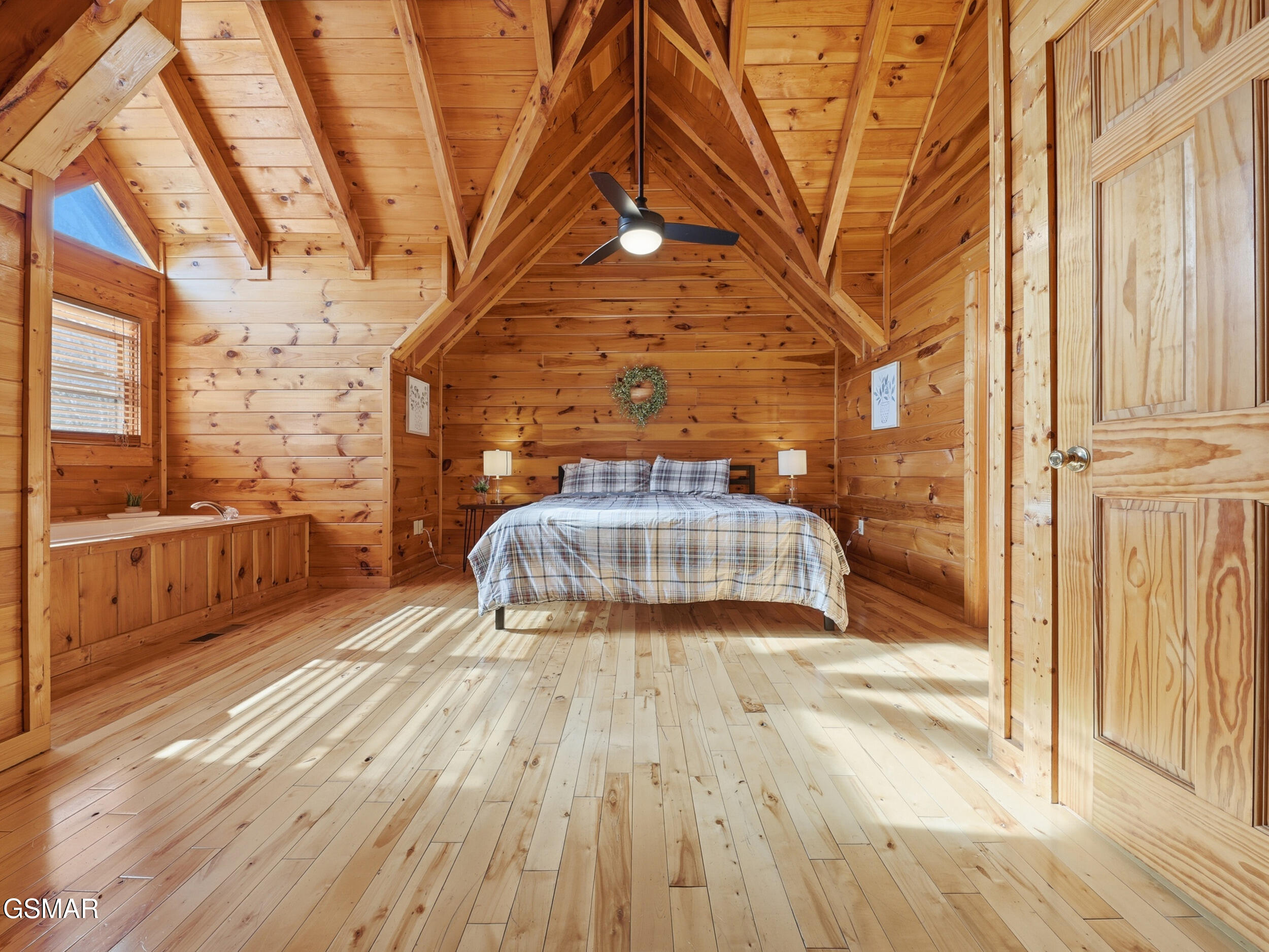 2336 Breezy Road Sevierville TN 37876