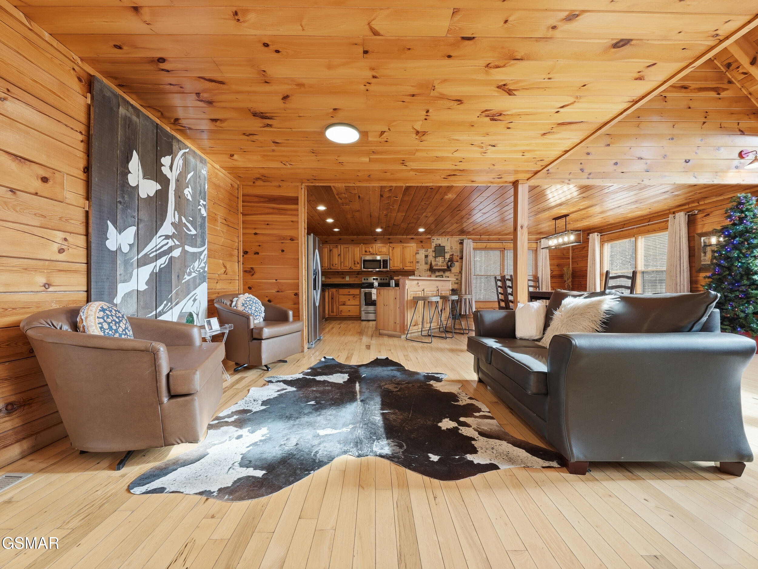 2336 Breezy Road Sevierville TN 37876