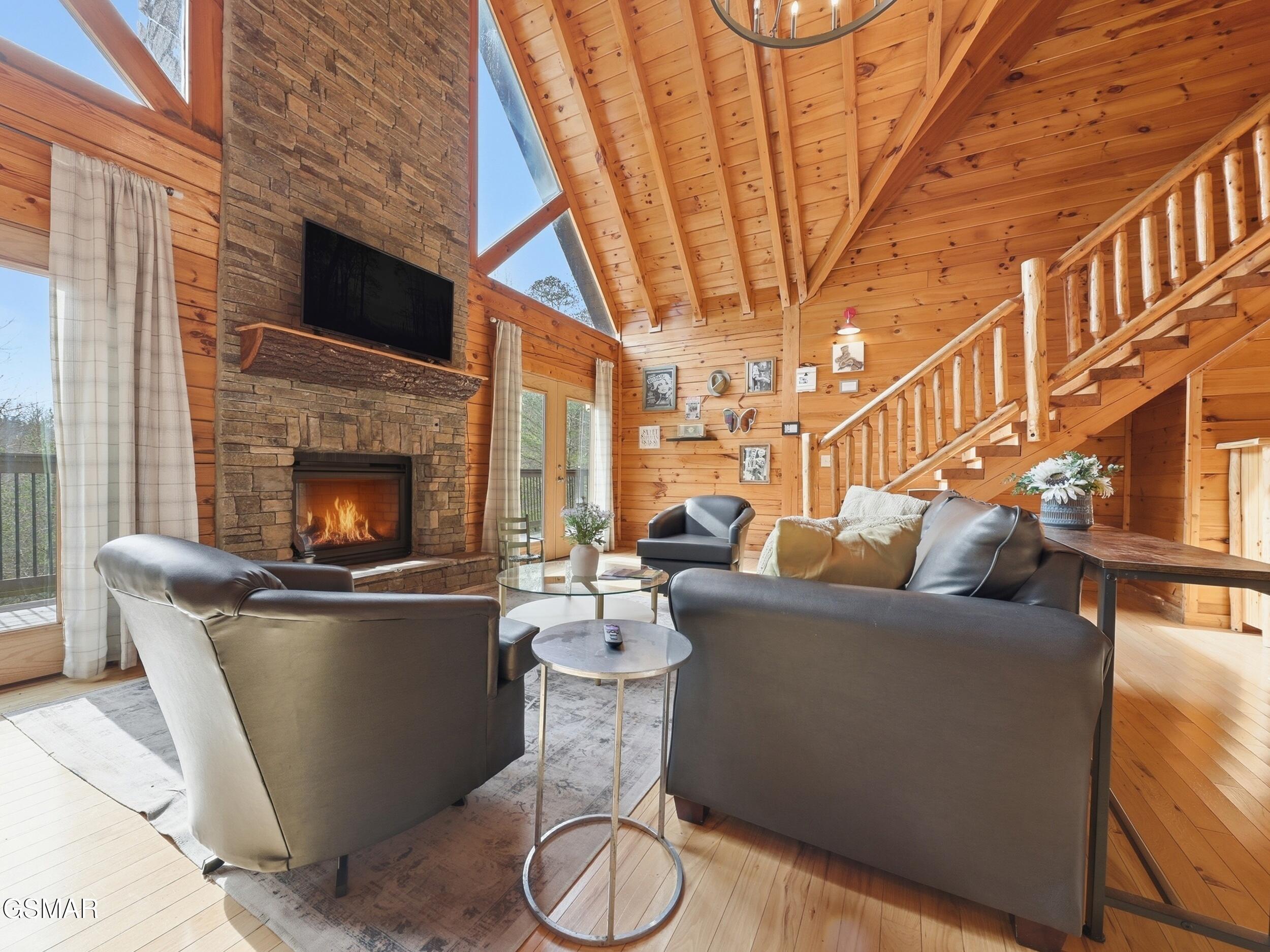 2336 Breezy Road Sevierville TN 37876