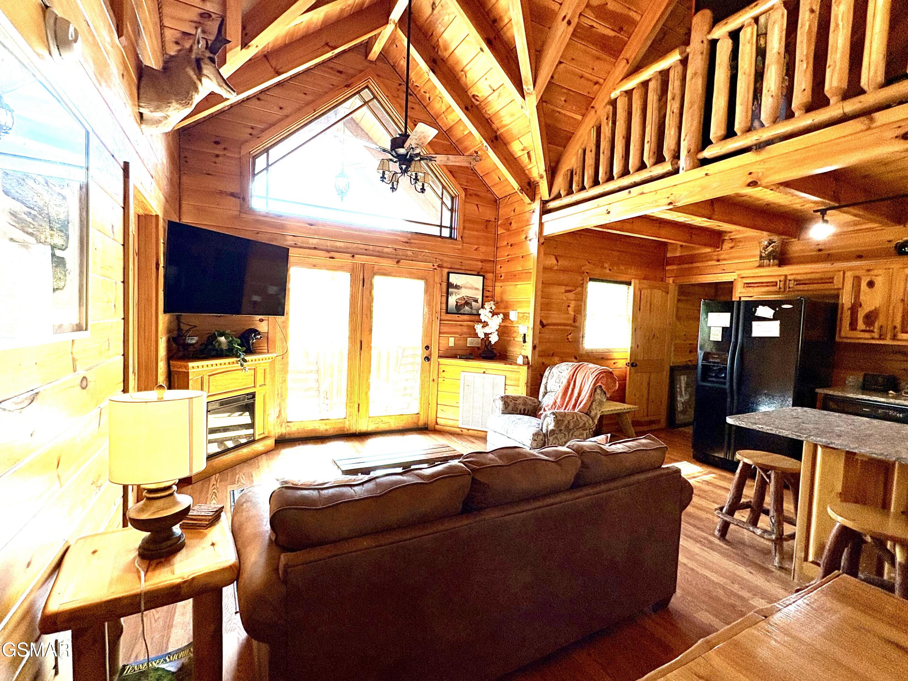 2748 Cats Paw Lane Sevierville TN 37862