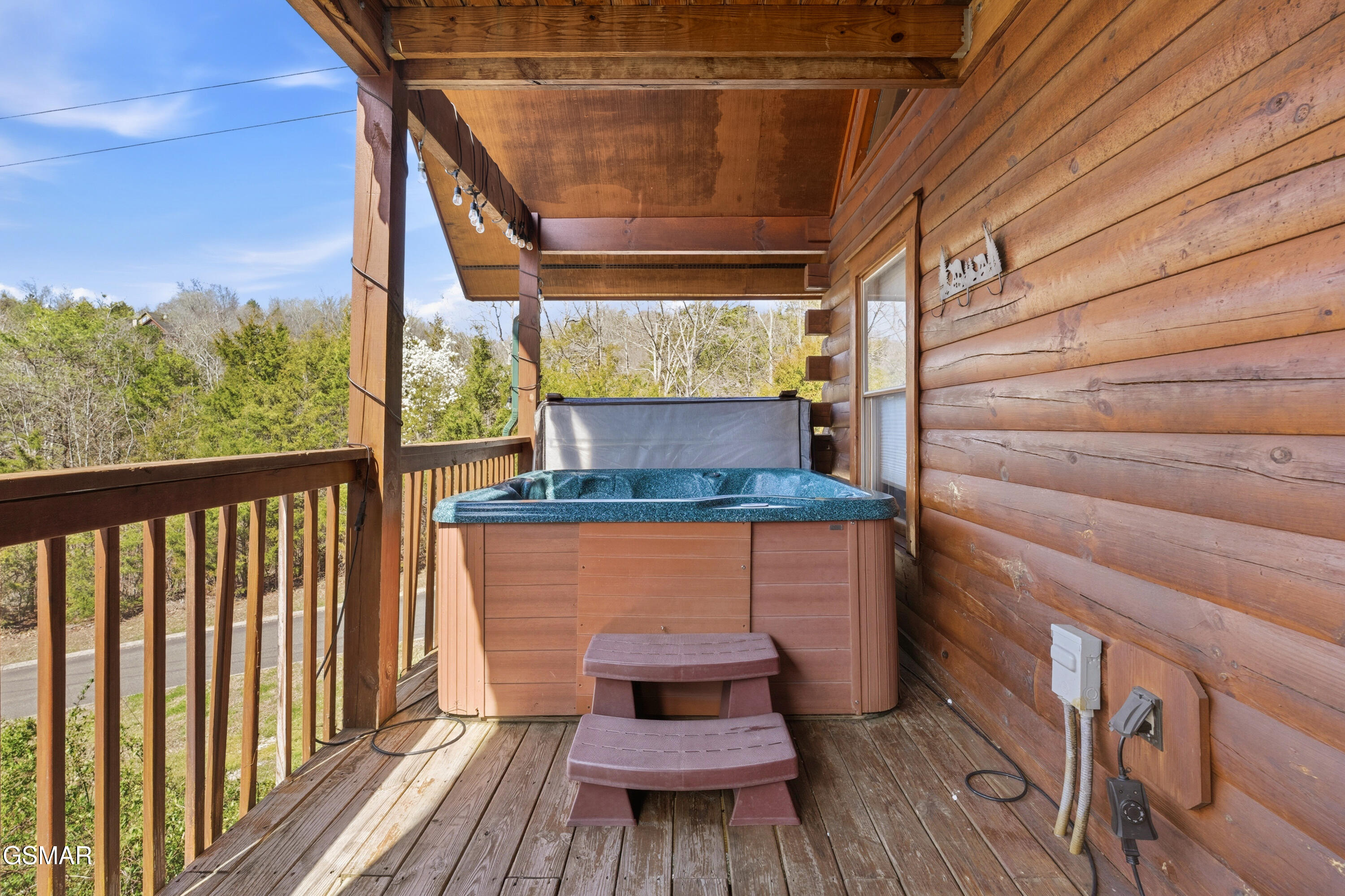 2355 Wingspan Drive Sevierville TN 37876