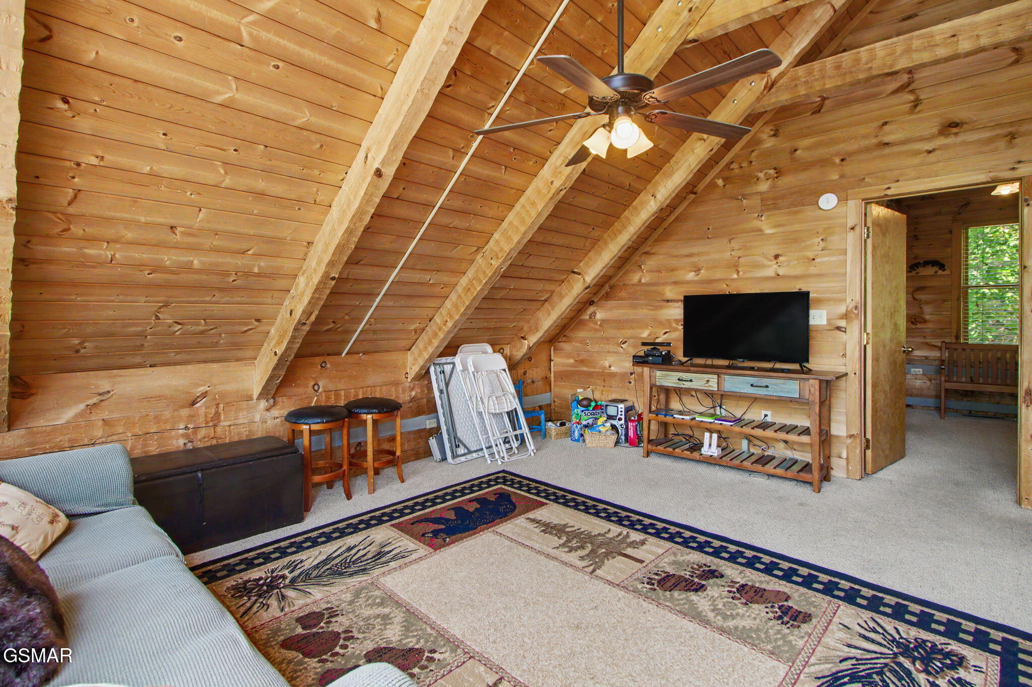 1723 Bluff Ridge Road Sevierville TN 37876
