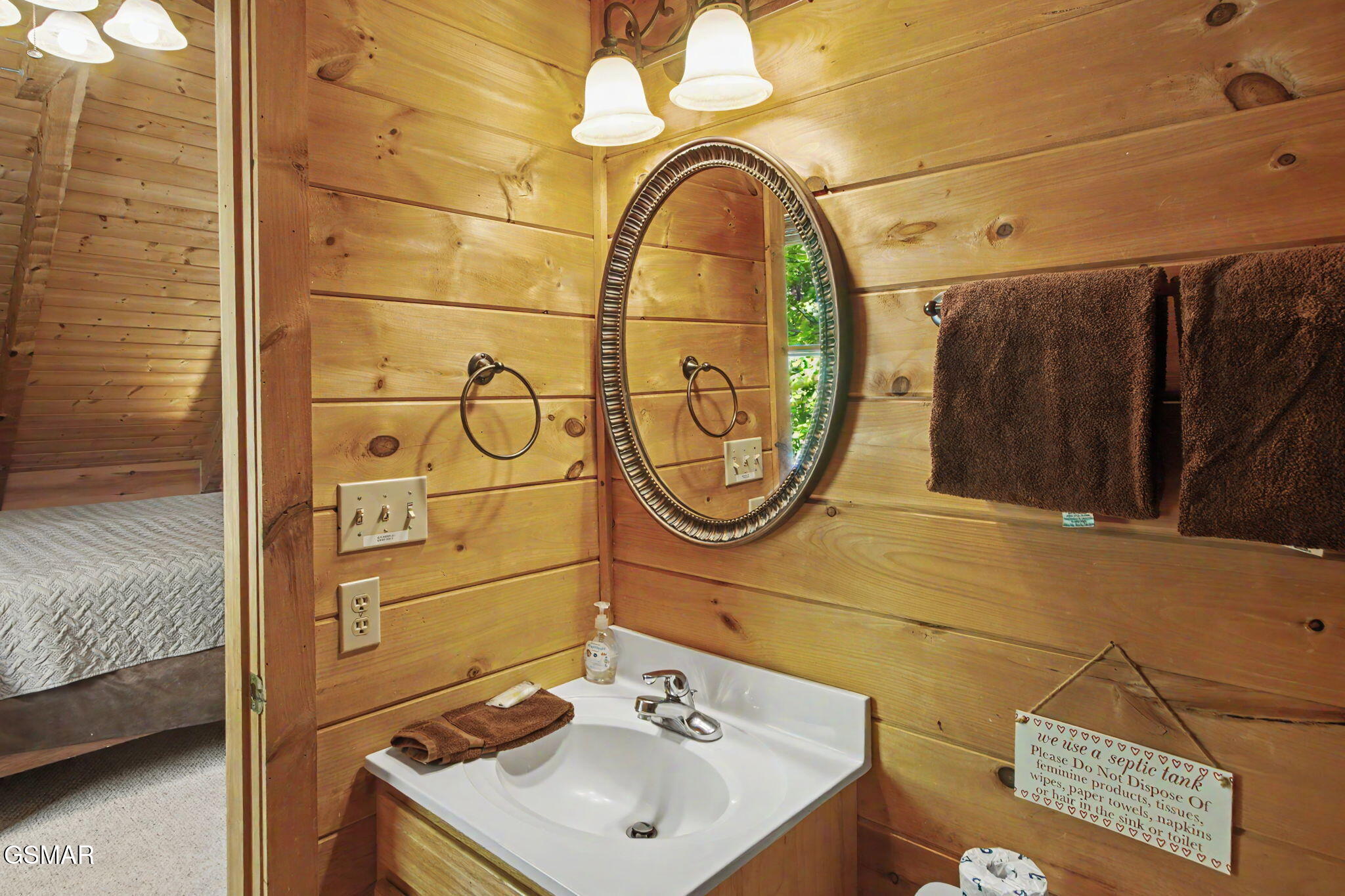 1723 Bluff Ridge Road Sevierville TN 37876