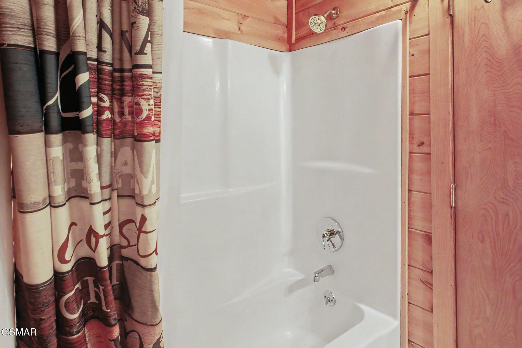 1723 Bluff Ridge Road Sevierville TN 37876