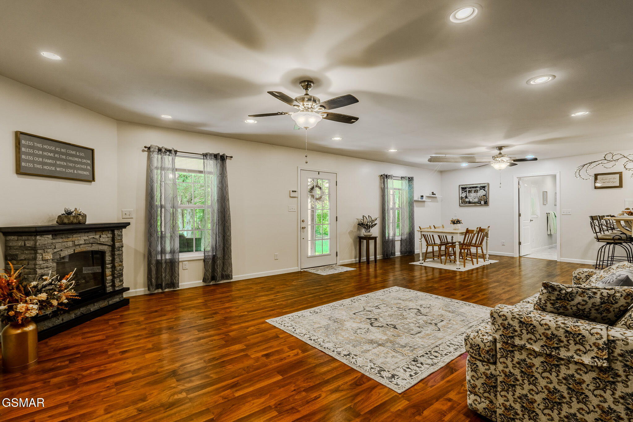 1819 Ally Lane Sevierville TN 37876