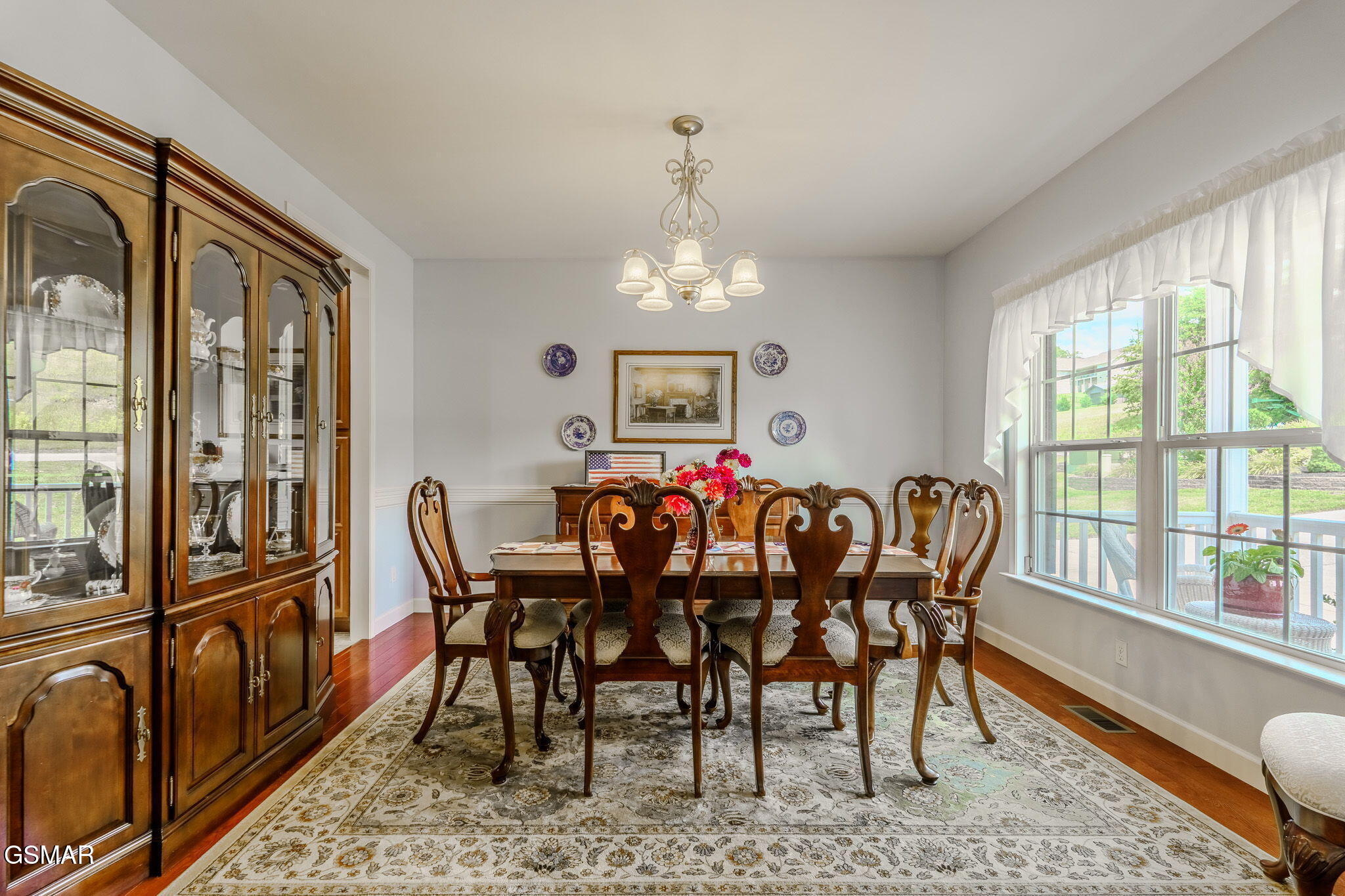1819 Ally Lane Sevierville TN 37876