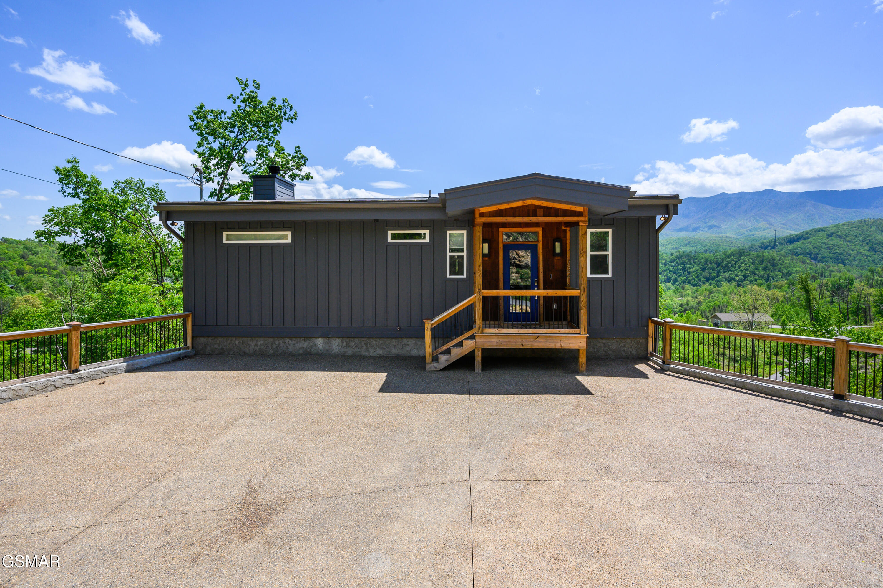732 Beanstalk Road Gatlinburg TN 37738