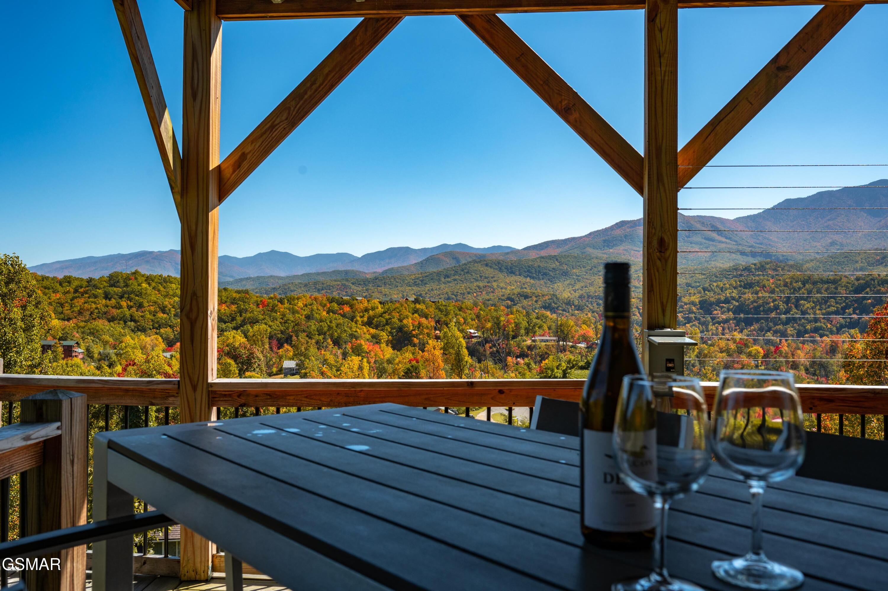 732 Beanstalk Road Gatlinburg TN 37738