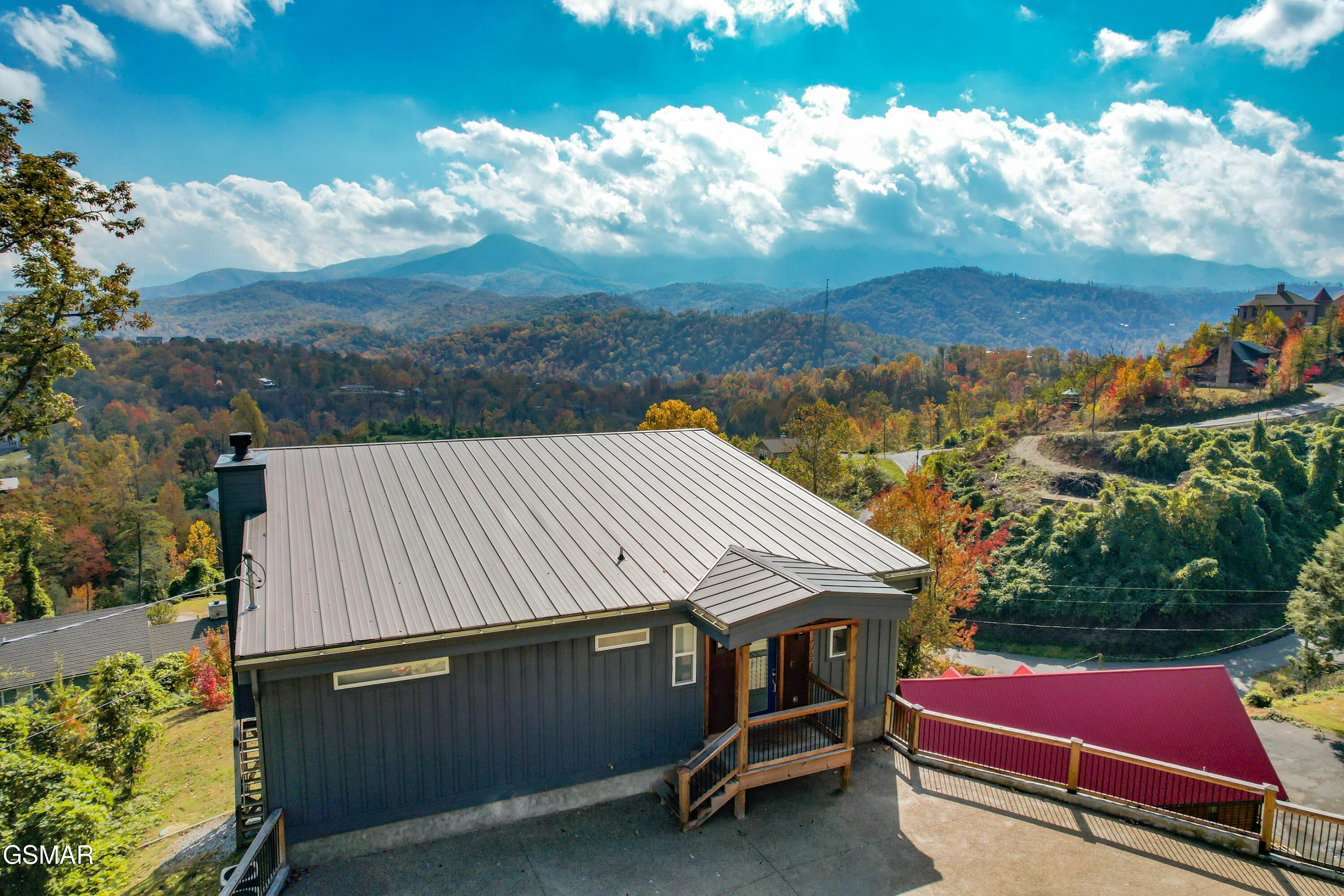 732 Beanstalk Road Gatlinburg TN 37738