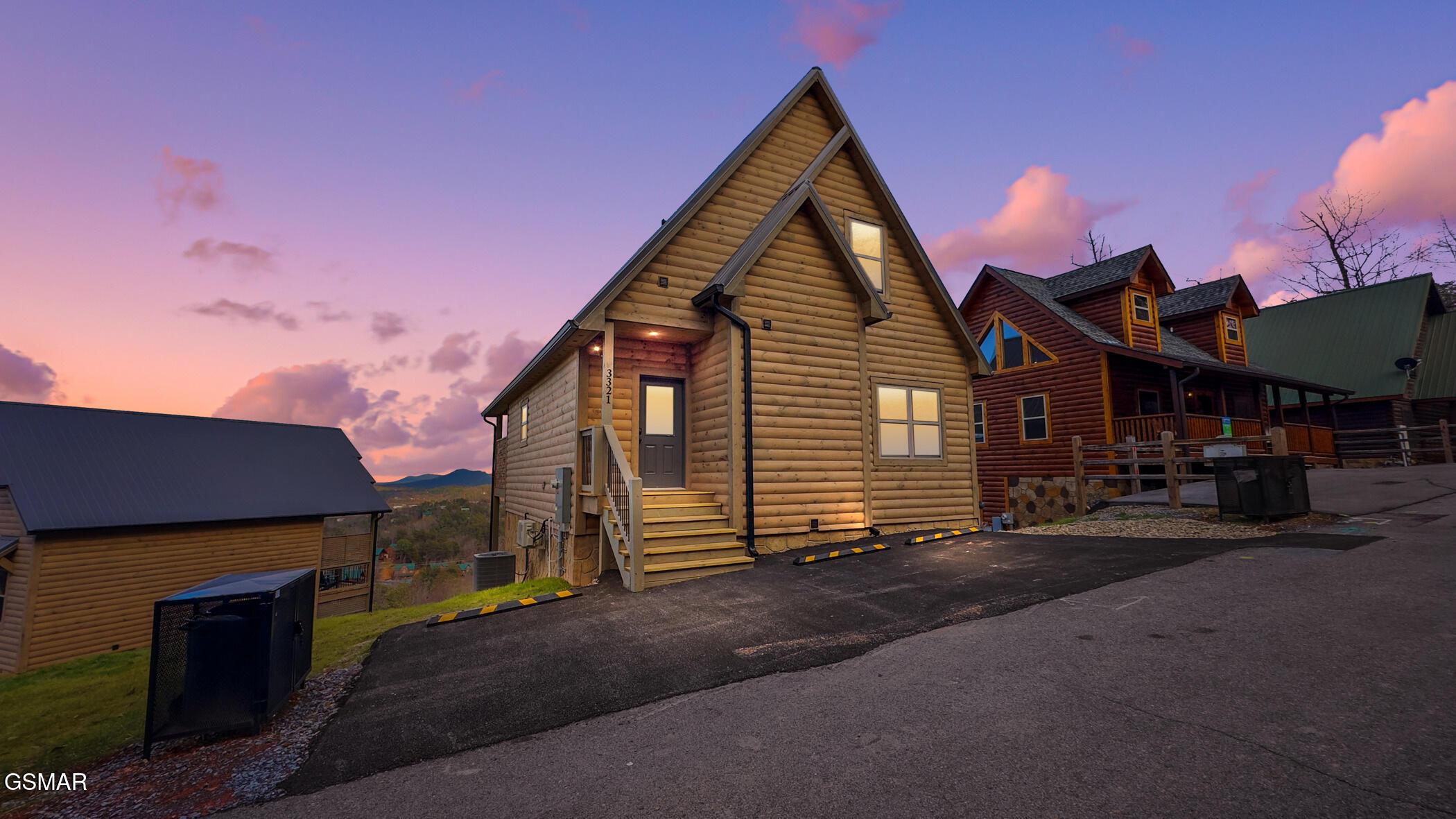 3321 Pine Peak Way Sevierville TN 37862