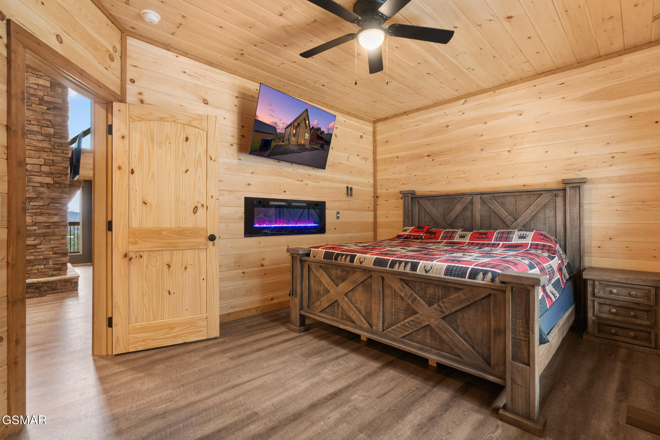 3321 Pine Peak Way Sevierville TN 37862