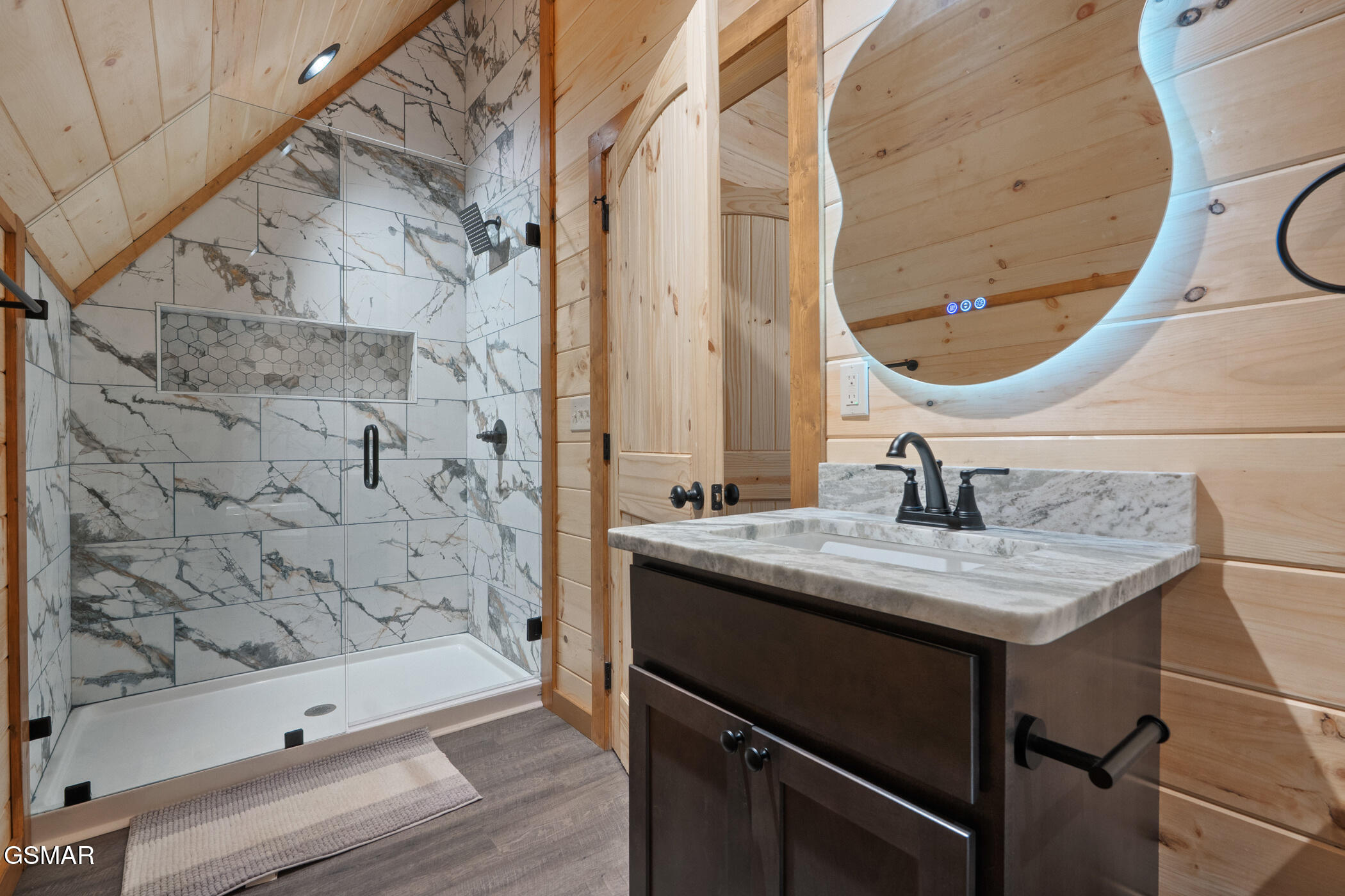 3321 Pine Peak Way Sevierville TN 37862