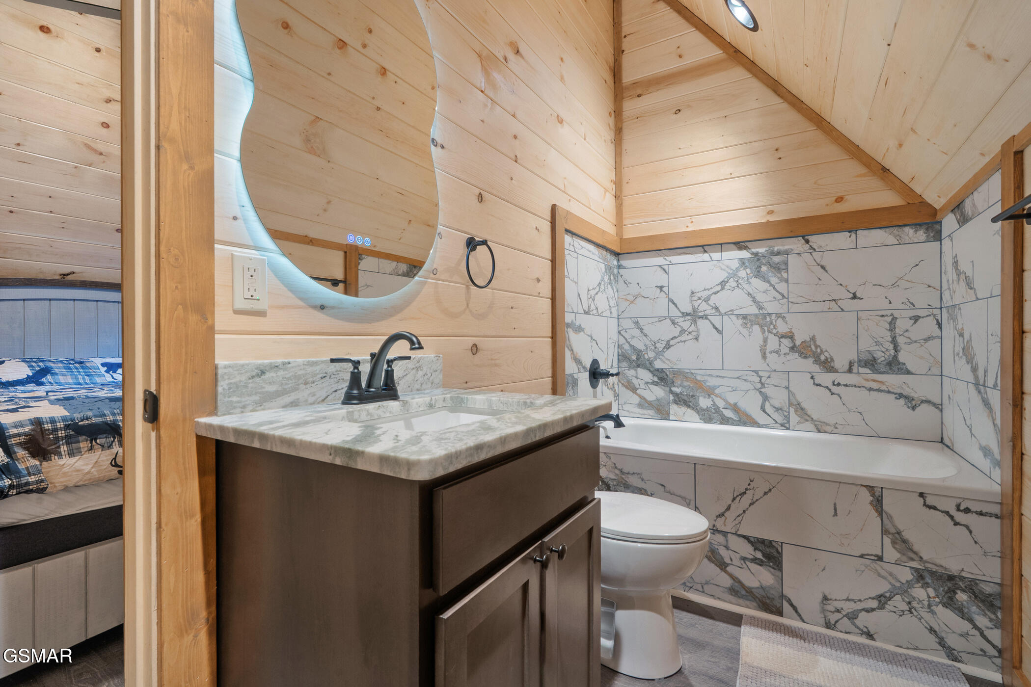 3321 Pine Peak Way Sevierville TN 37862