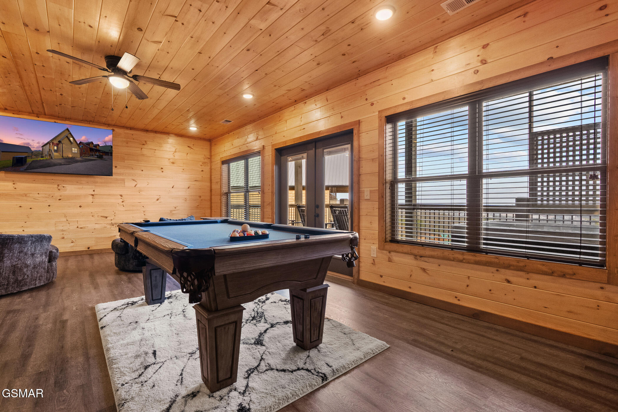 3321 Pine Peak Way Sevierville TN 37862