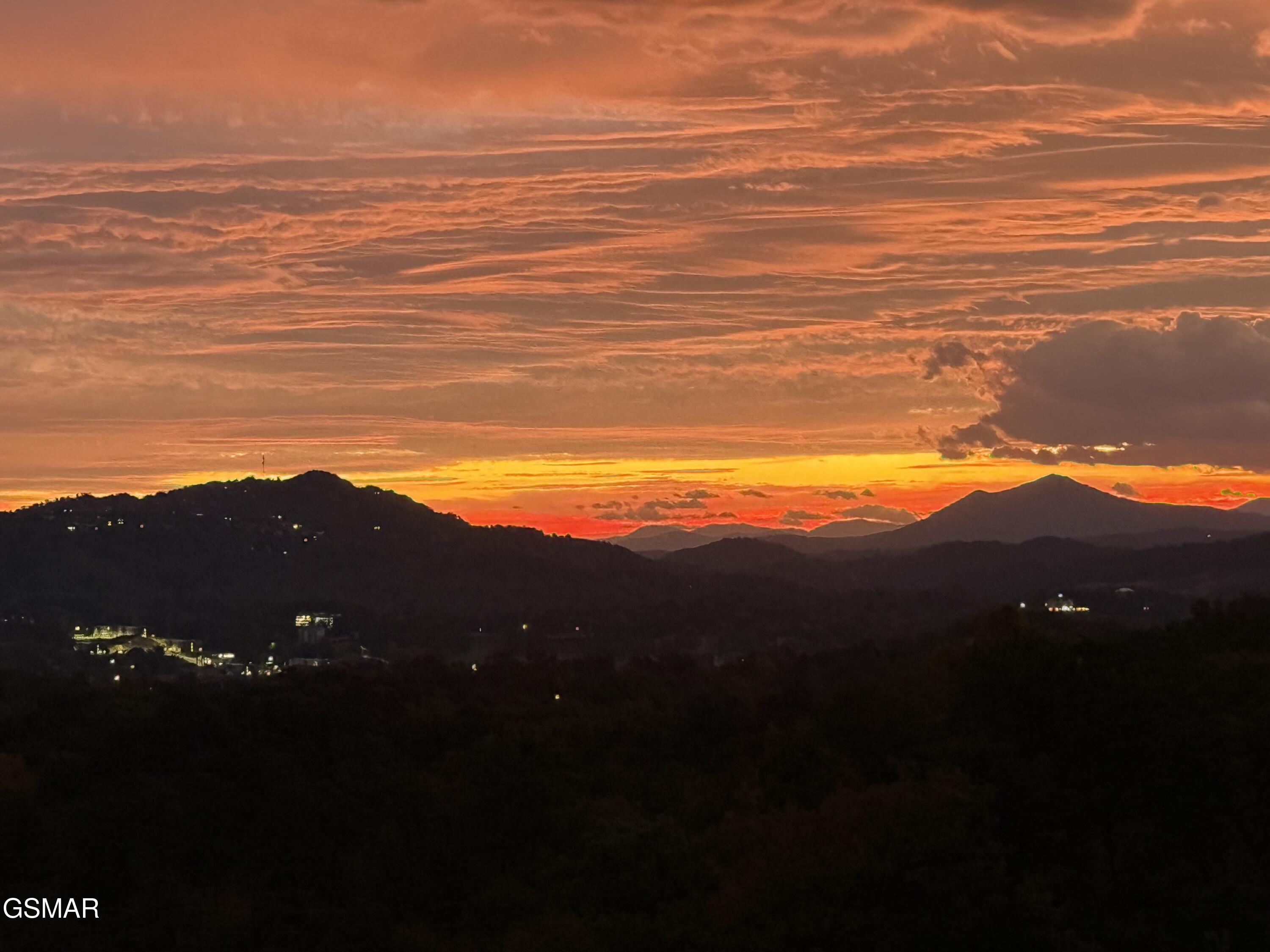 3321 Pine Peak Way Sevierville TN 37862