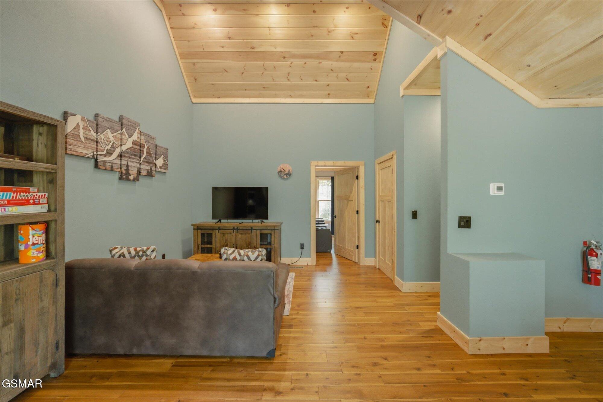 3045 Jones Creek Lane Sevierville TN 37862