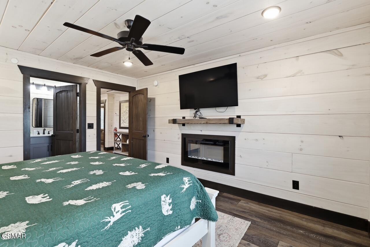 3032 Ridgetop Resort Way Pigeon Forge TN 37863