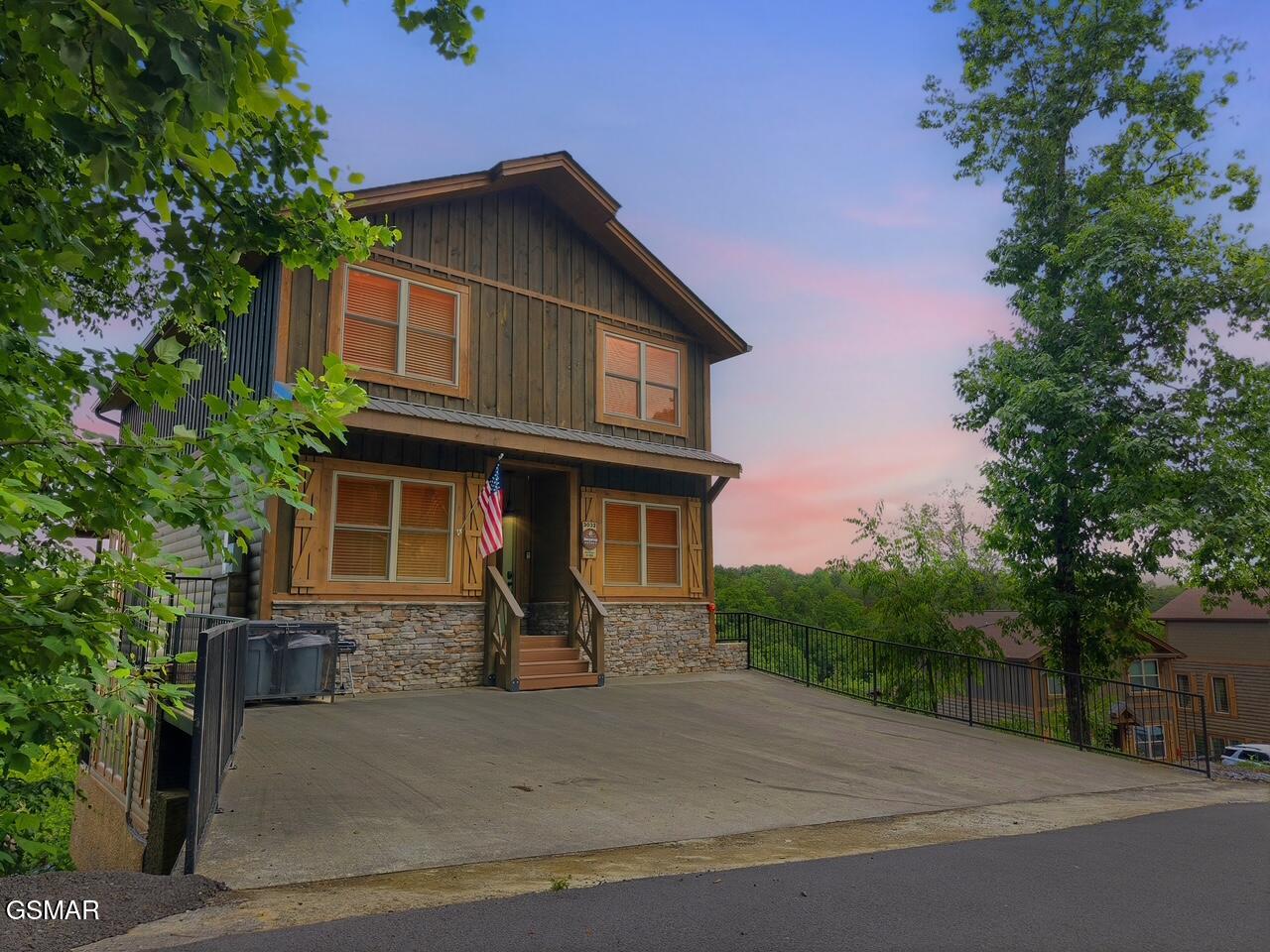 3032 Ridgetop Resort Way Pigeon Forge TN 37863