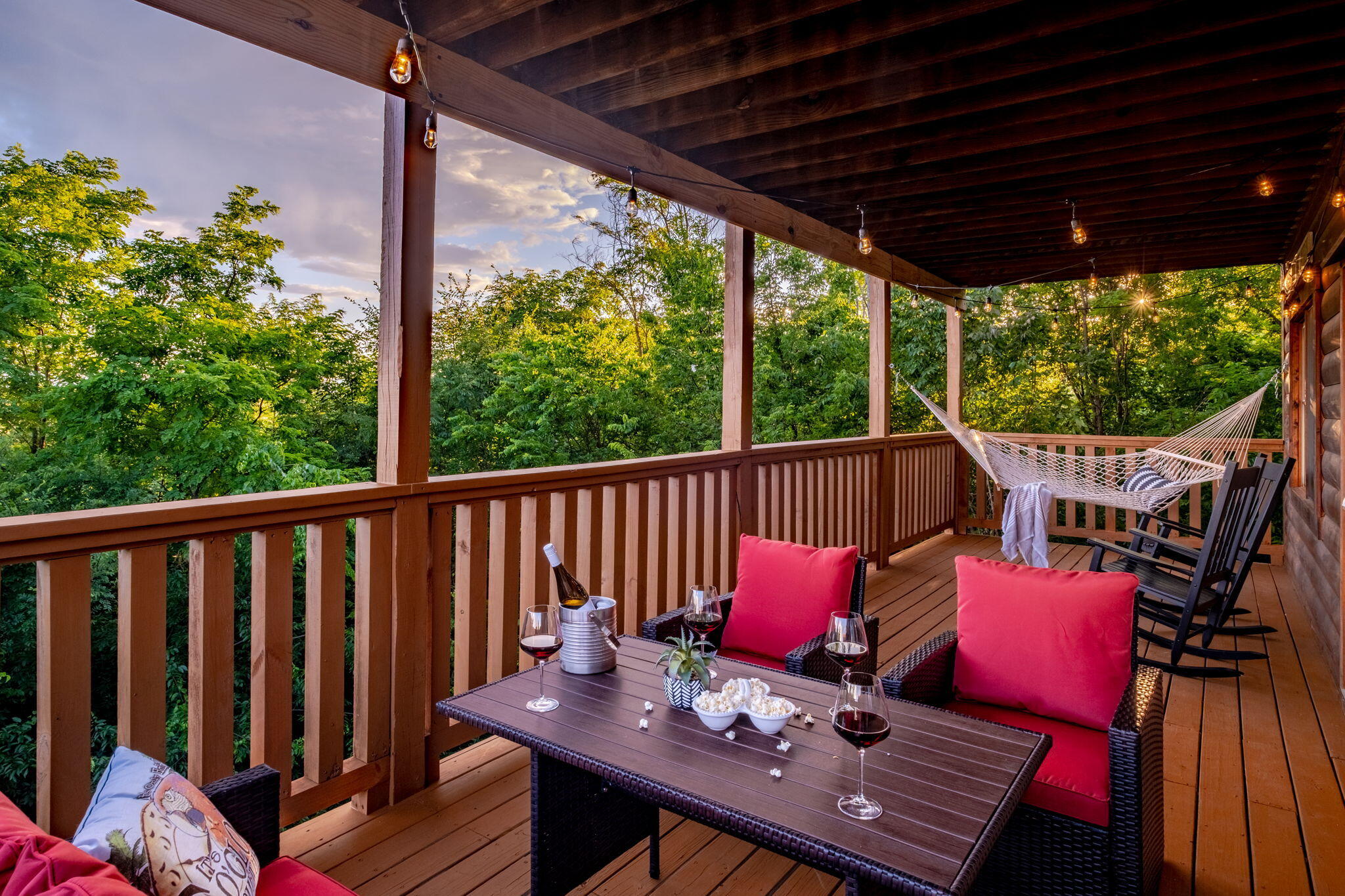 2044 Oakmont Drive Sevierville TN 37876
