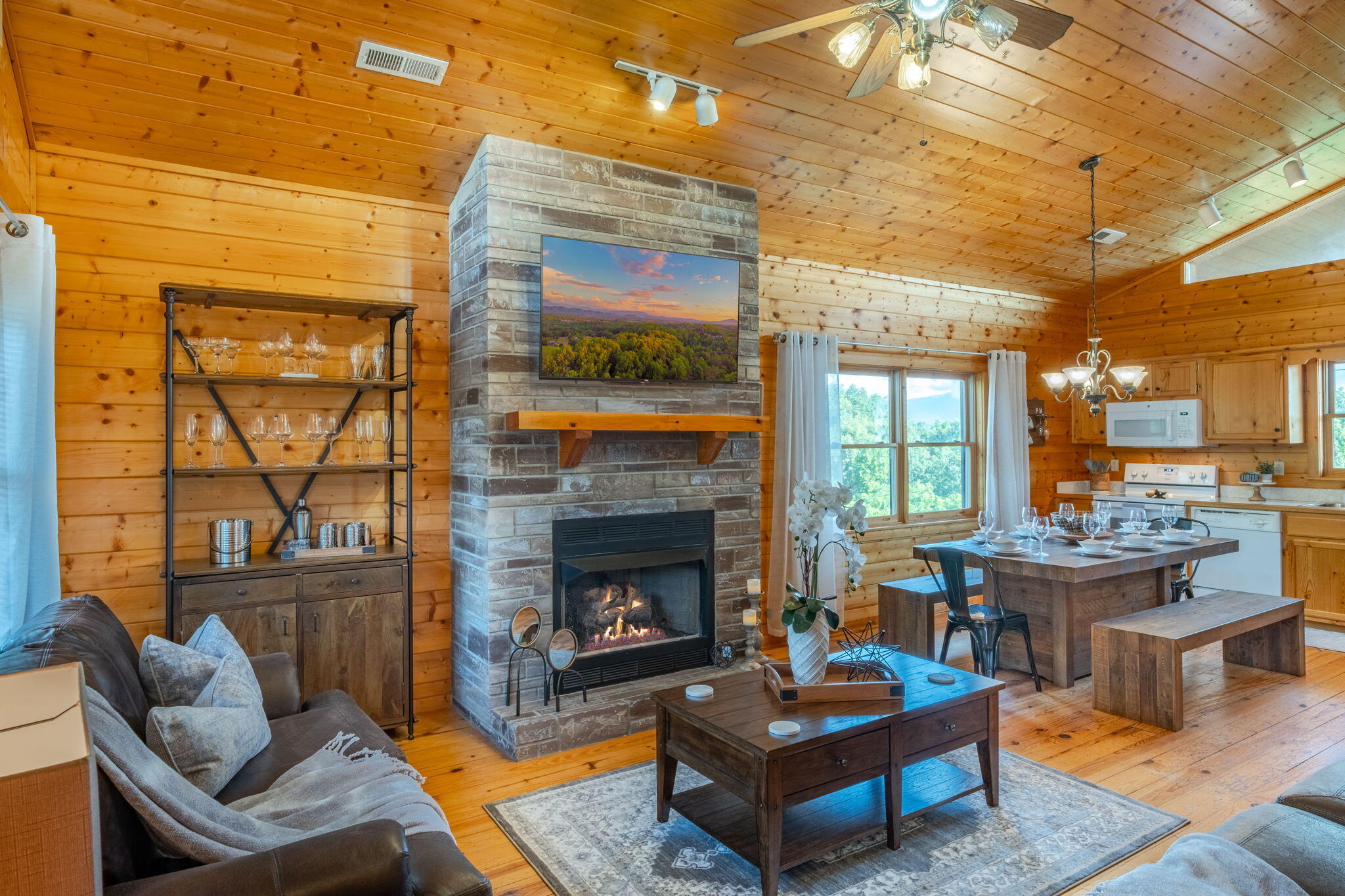 2044 Oakmont Drive Sevierville TN 37876