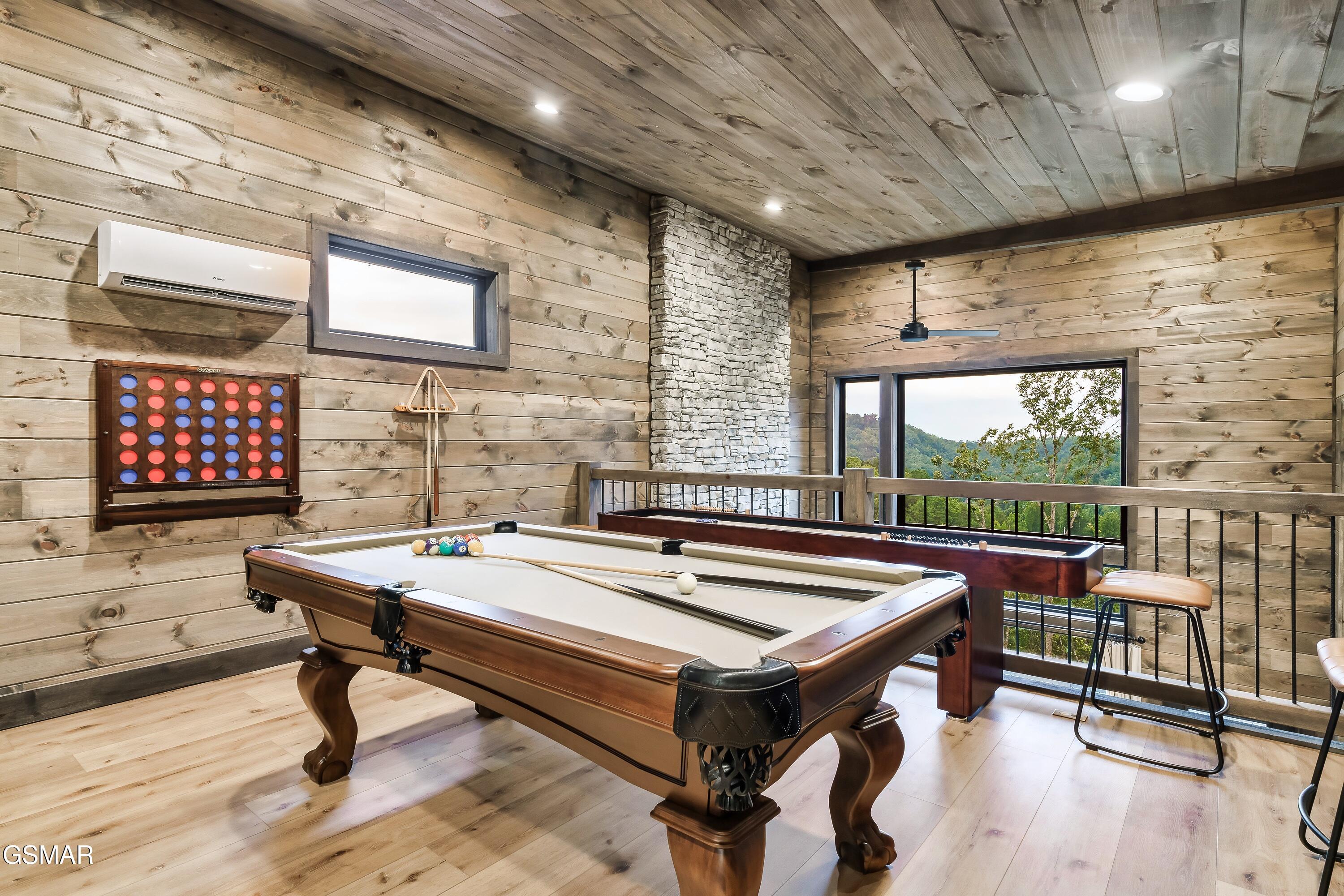 2420 Cove Mtn Lane Sevierville TN 37862
